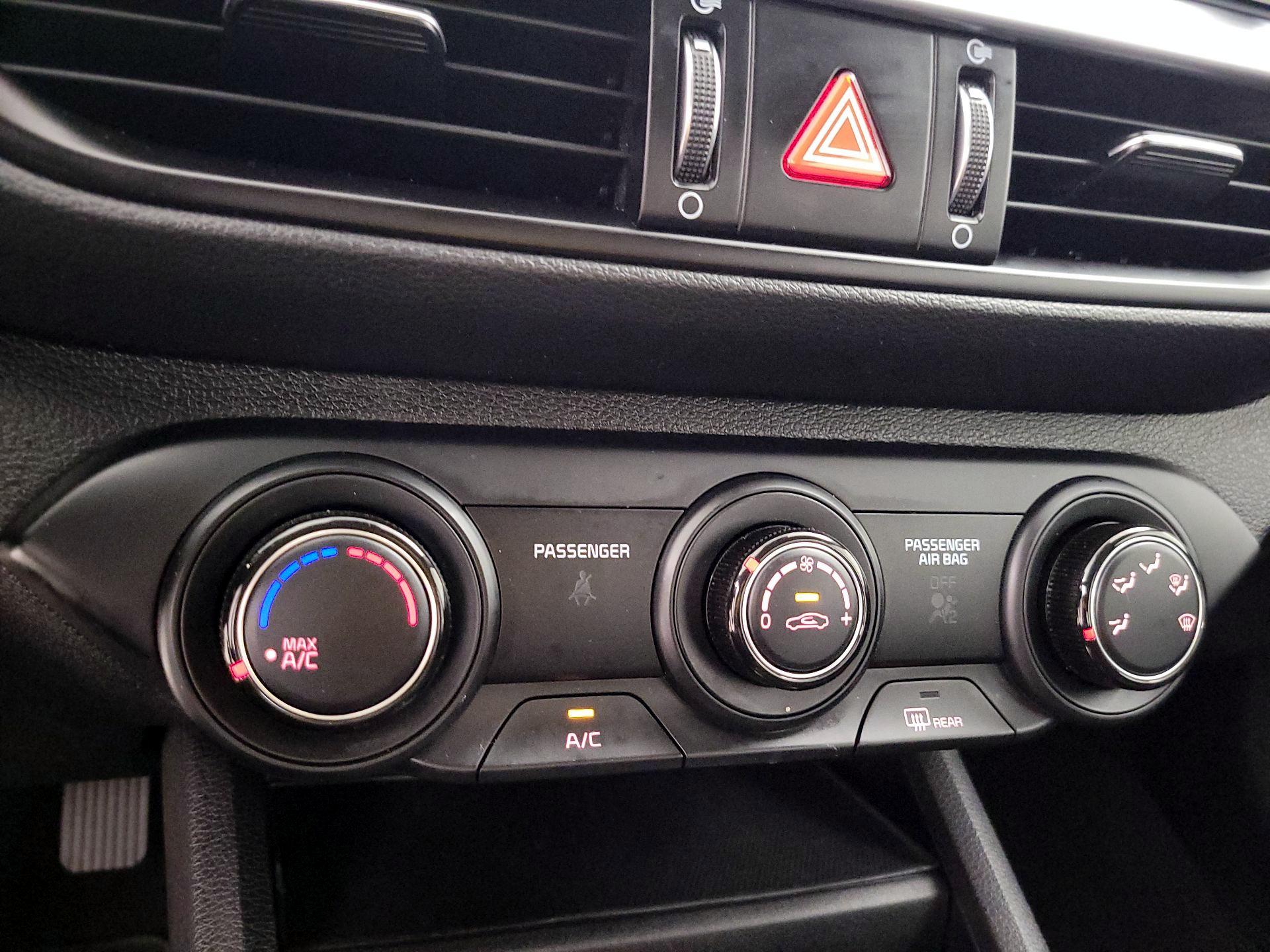 Thumbnail: 2024 Kia Forte - 15