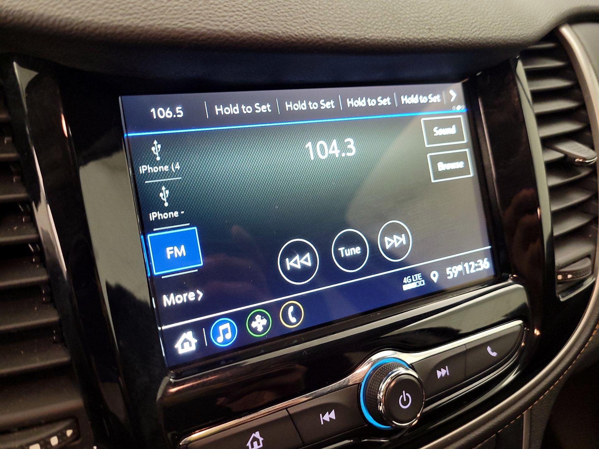 Thumbnail: 2019 Chevrolet Trax - 15