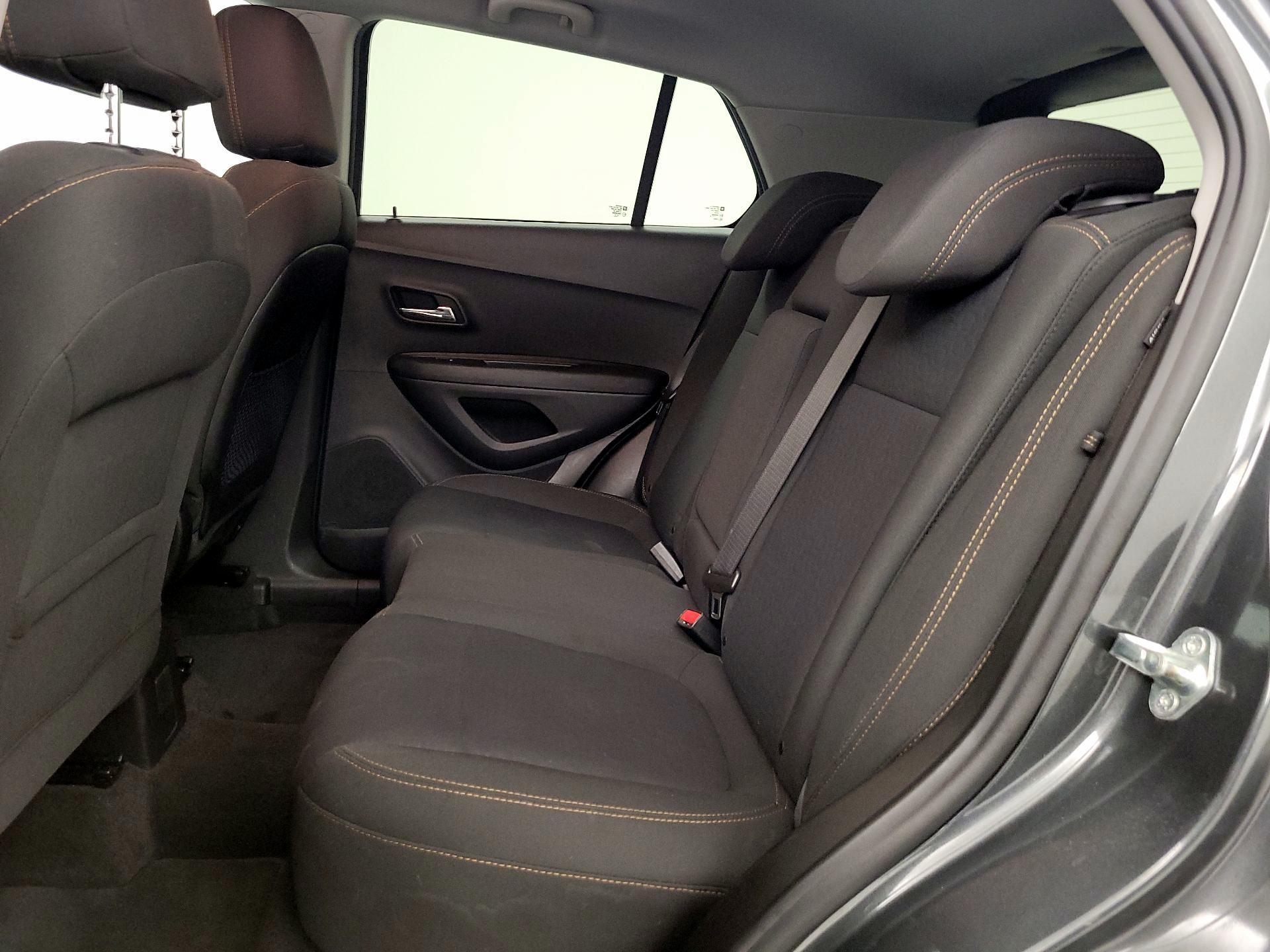 Thumbnail: 2019 Chevrolet Trax - 18