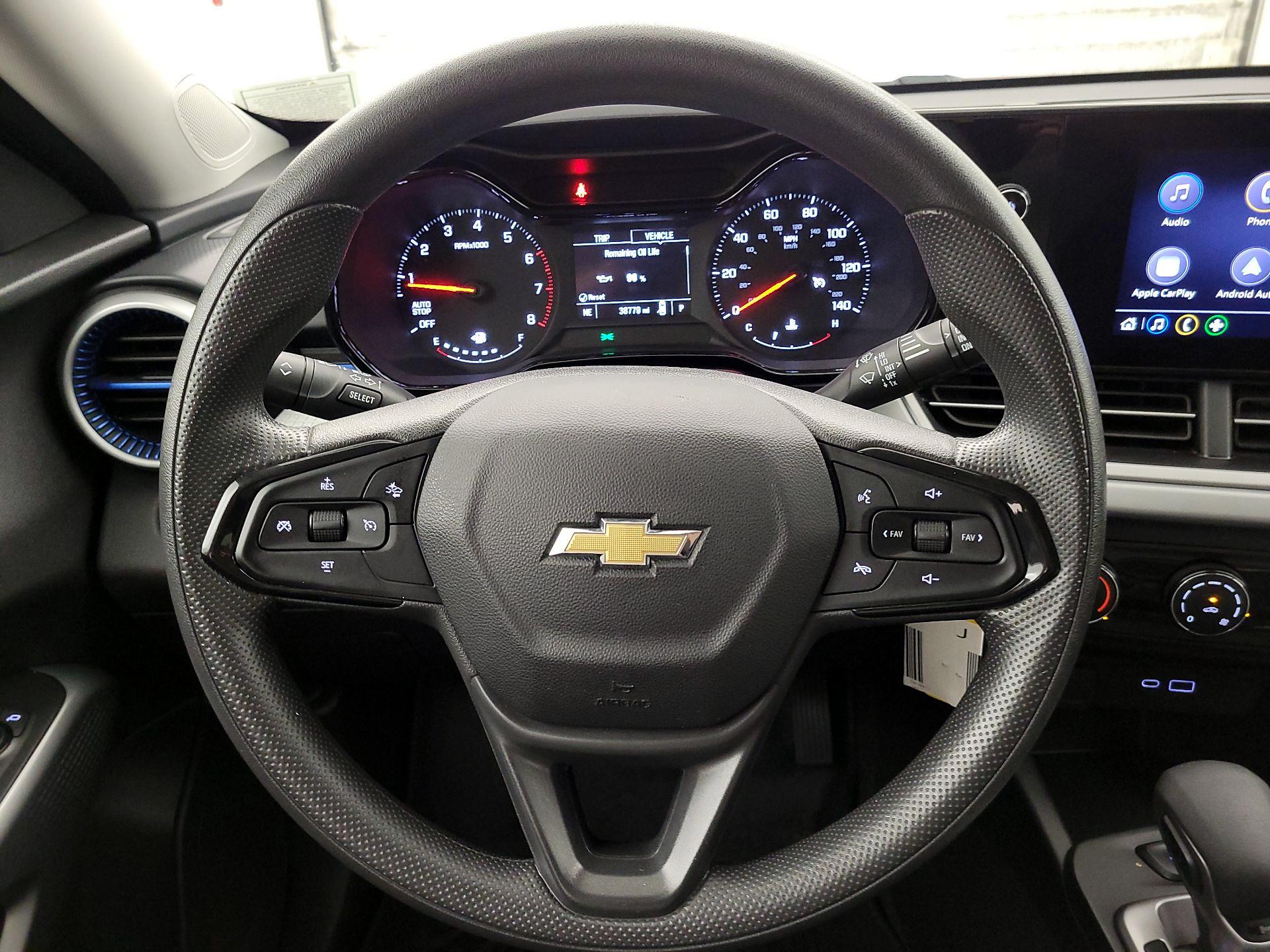 Thumbnail: 2024 Chevrolet Trax - 10