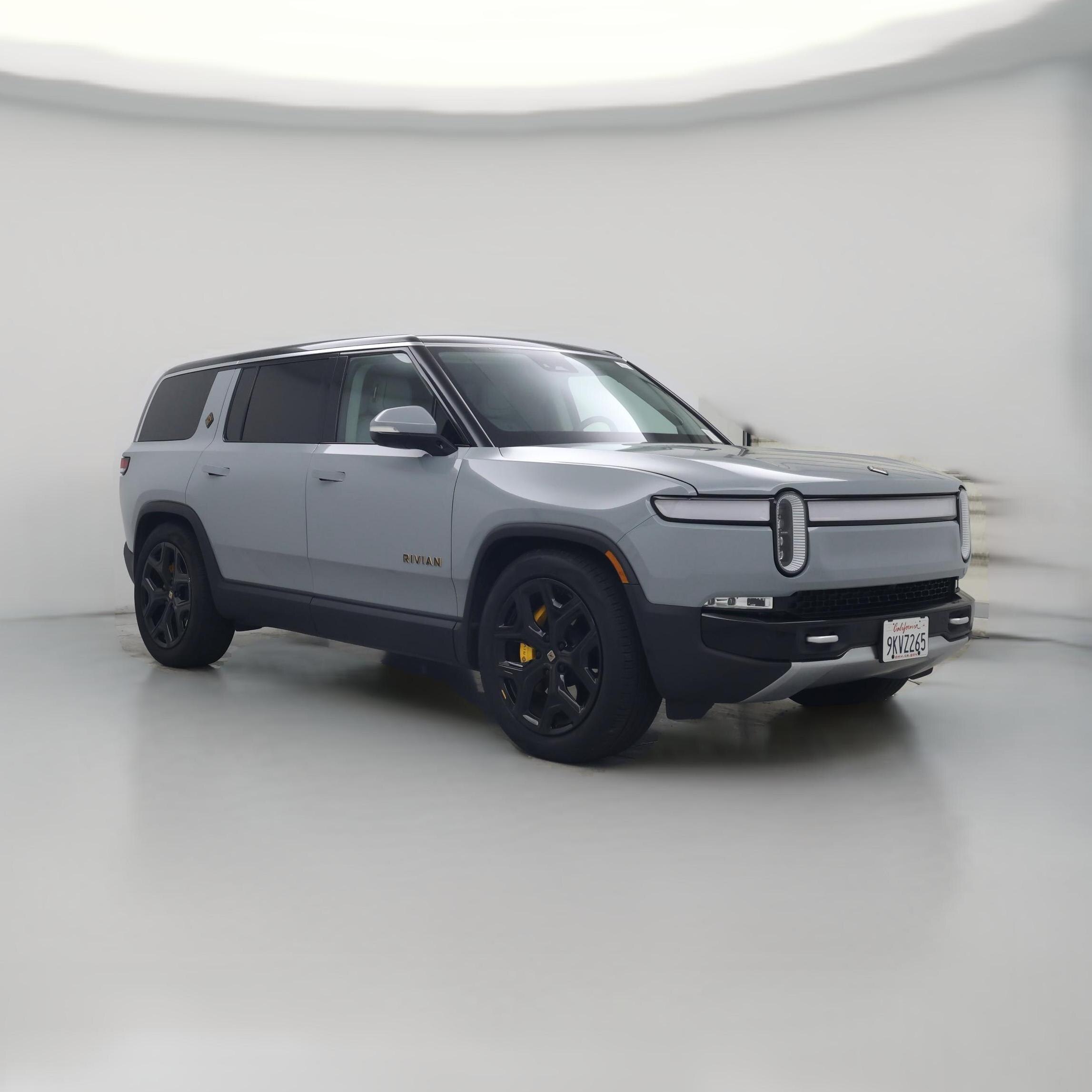 Thumbnail: 2023 Rivian R1S - 1