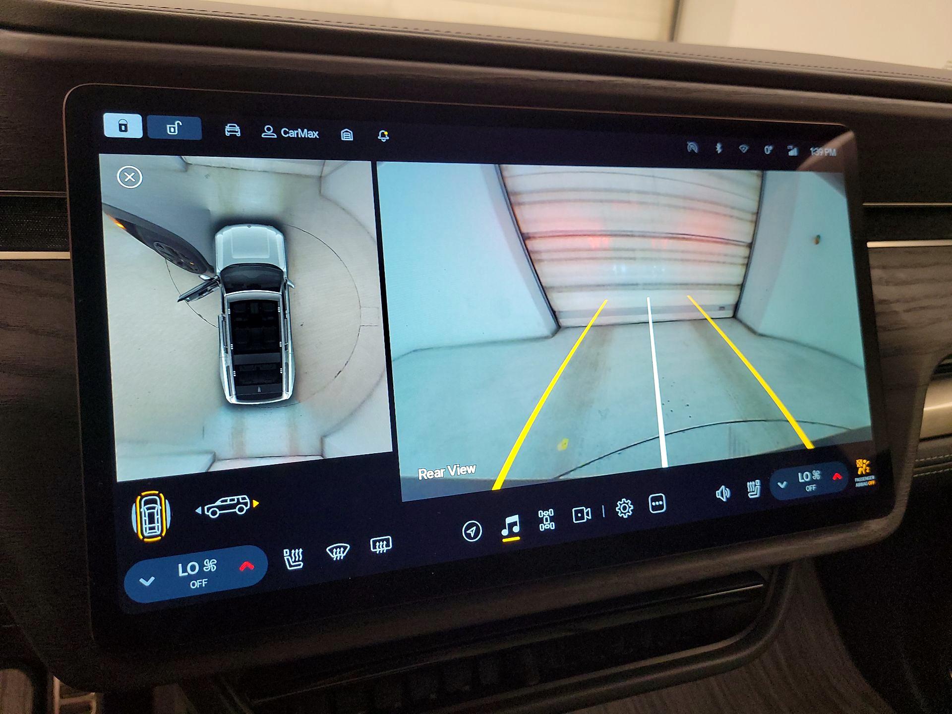 Thumbnail: 2023 Rivian R1S - 13