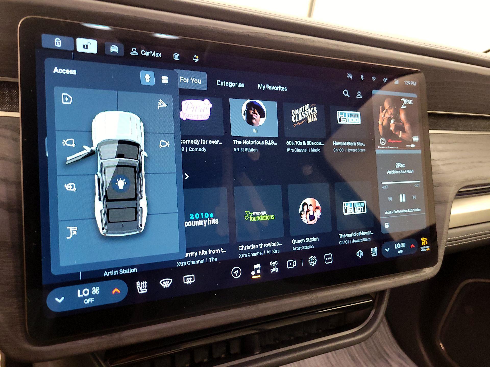 Thumbnail: 2023 Rivian R1S - 14