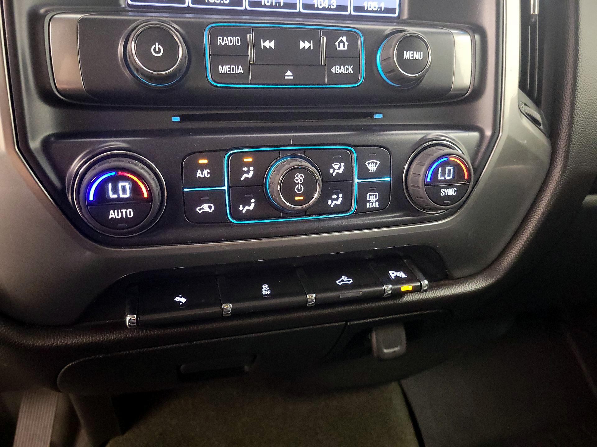 Thumbnail: 2014 Chevrolet Silverado 1500 - 16