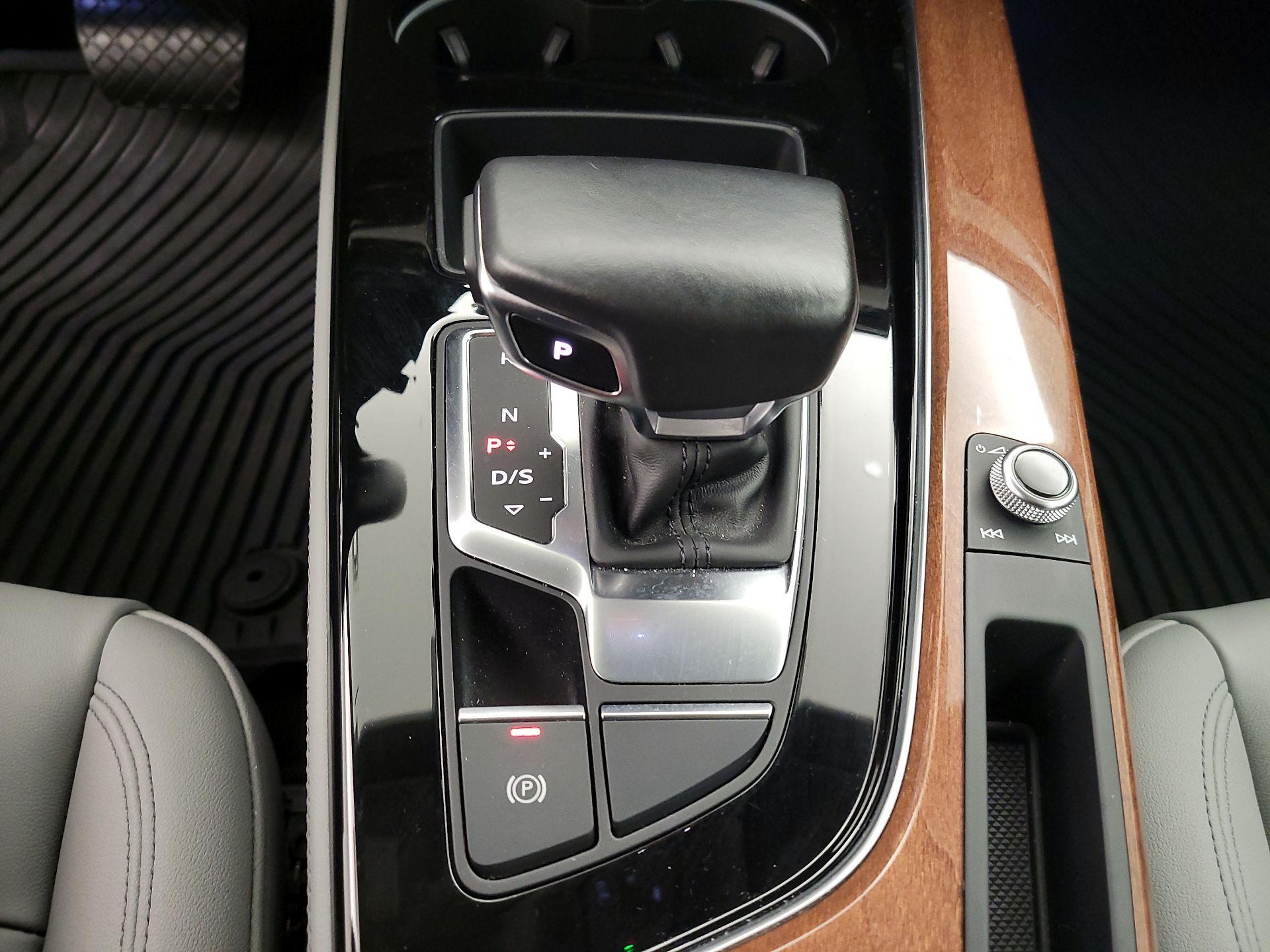 Thumbnail: 2021 Audi A5 - 16