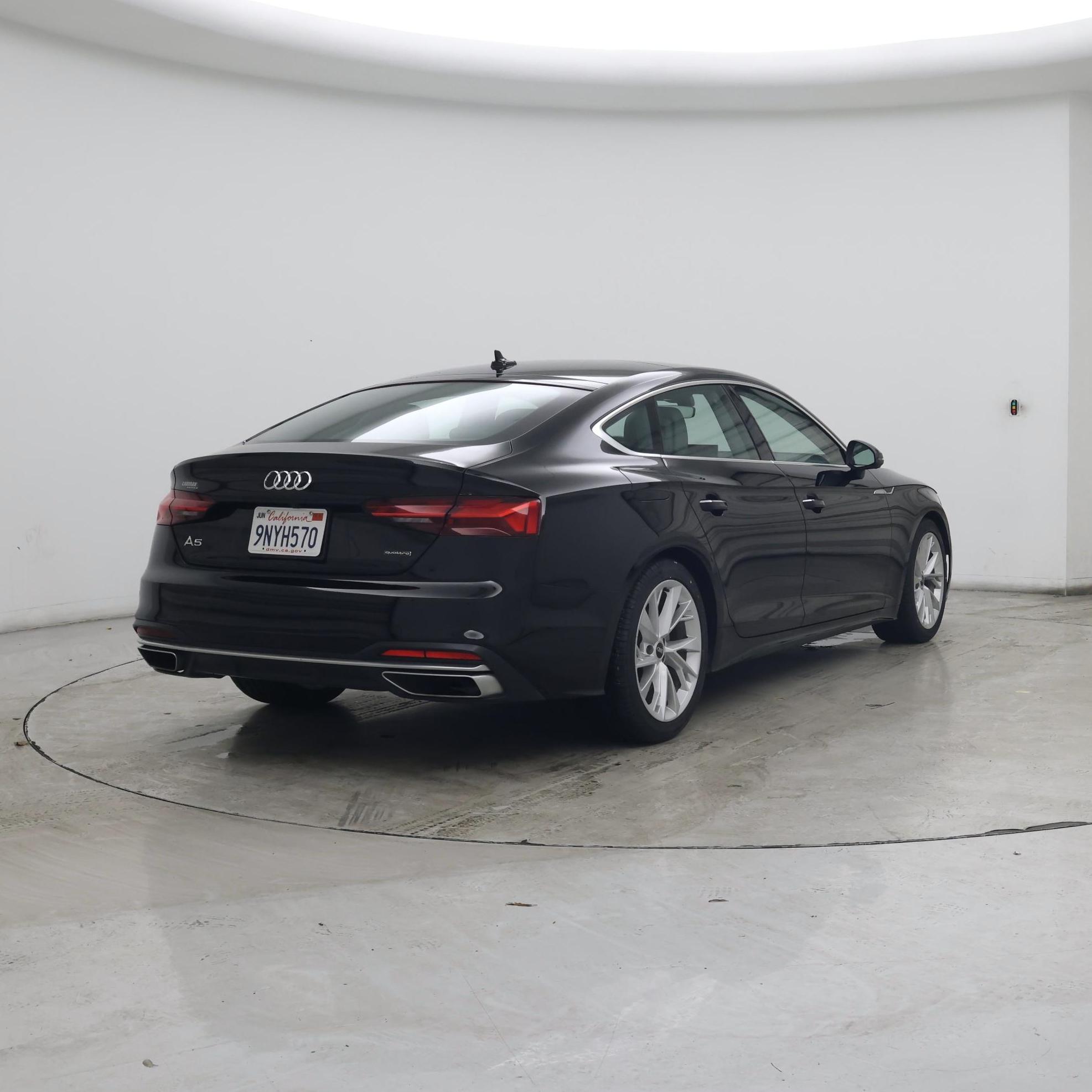 Thumbnail: 2021 Audi A5 - 8