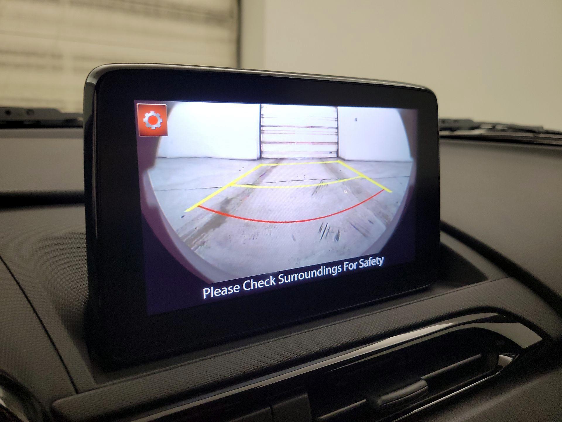 Thumbnail: 2023 Mazda MX-5 Miata - 13