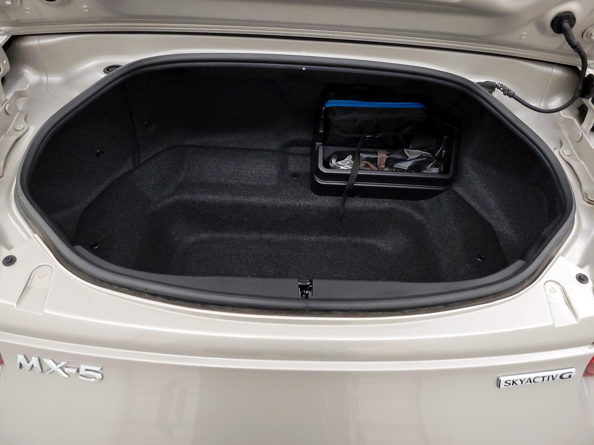 Thumbnail: 2023 Mazda MX-5 Miata - 17