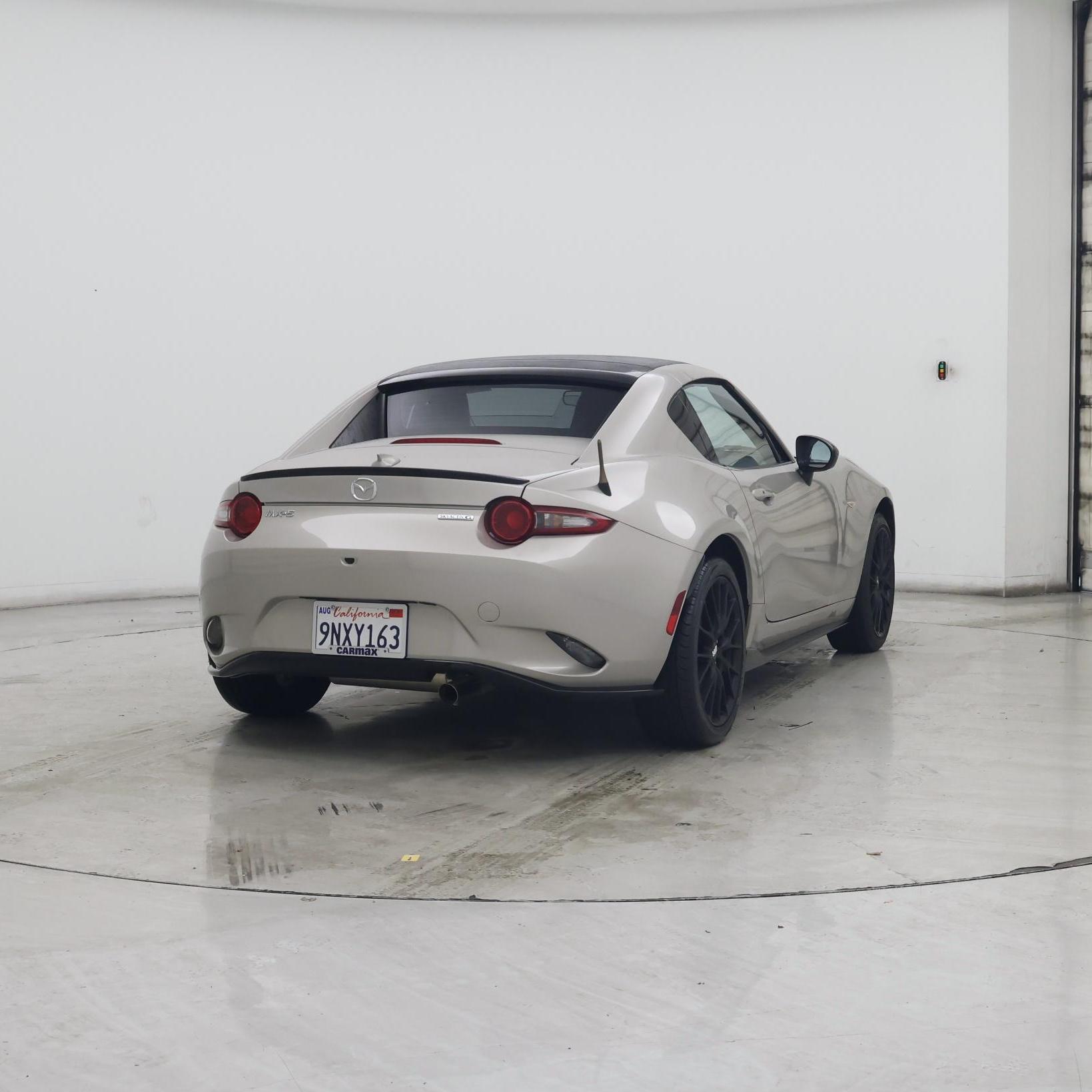 Thumbnail: 2023 Mazda MX-5 Miata - 8