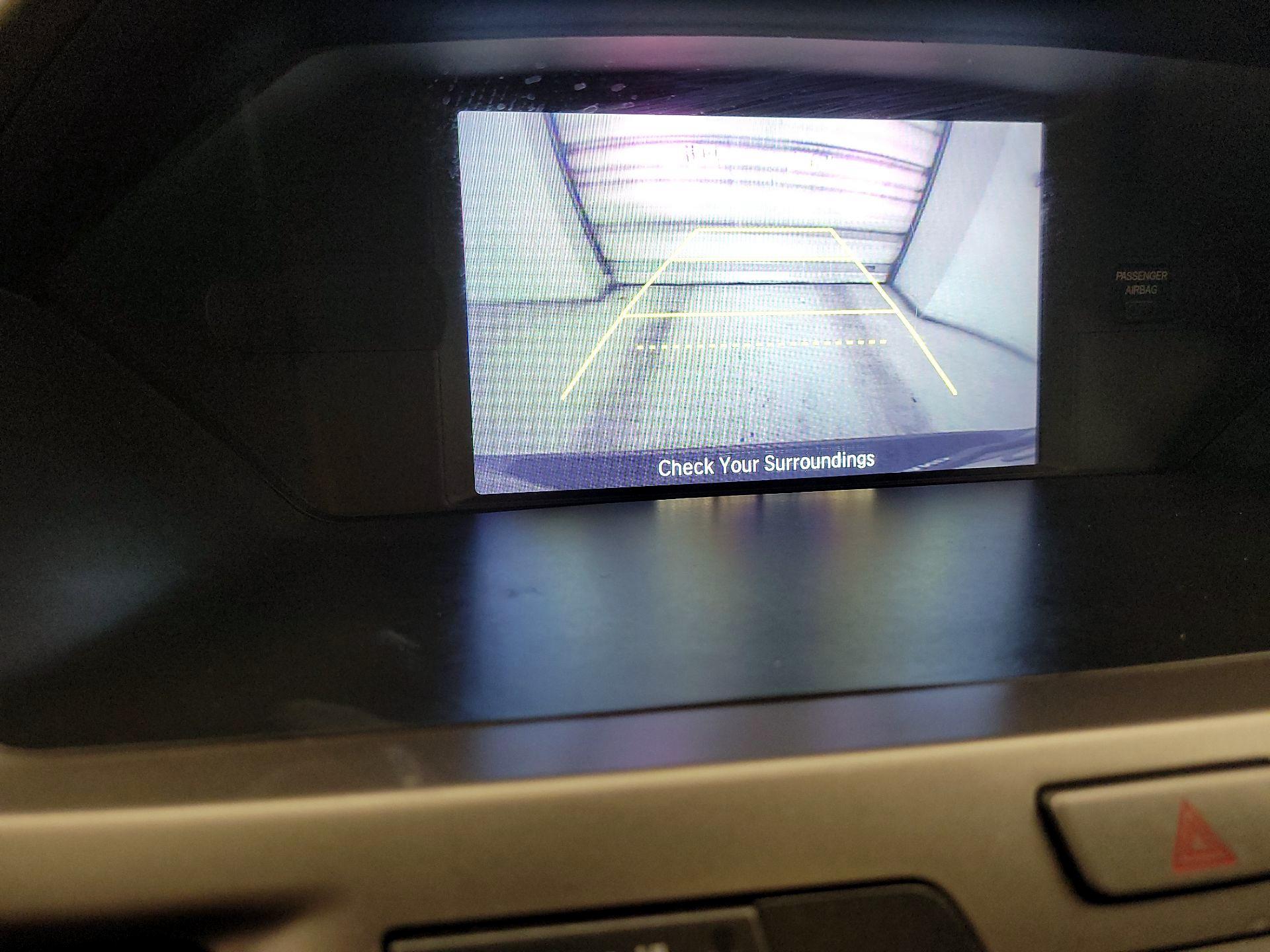 Thumbnail: 2015 Honda Odyssey - 14