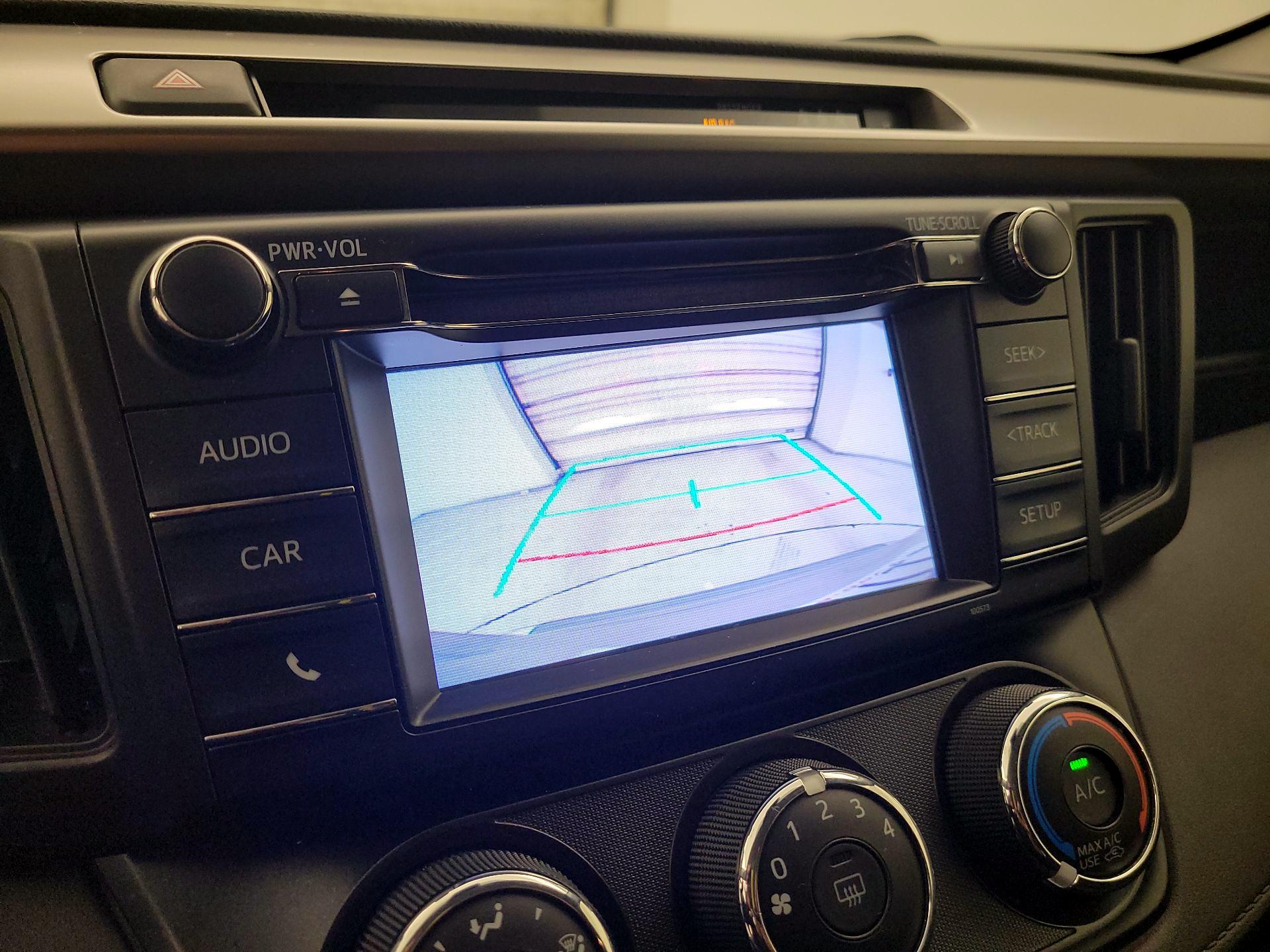 Thumbnail: 2018 Toyota RAV4 - 14