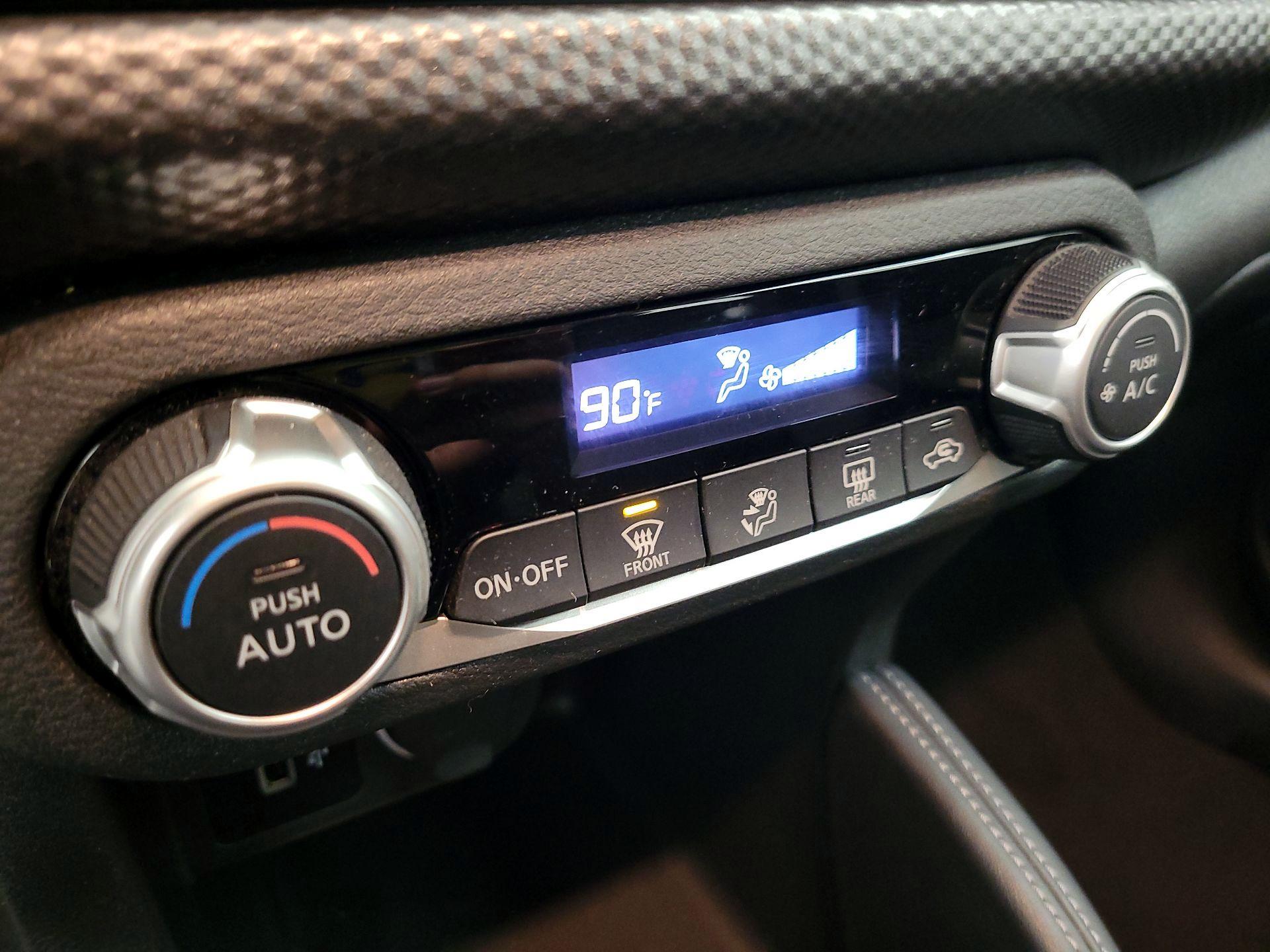 Thumbnail: 2020 Nissan Kicks - 15