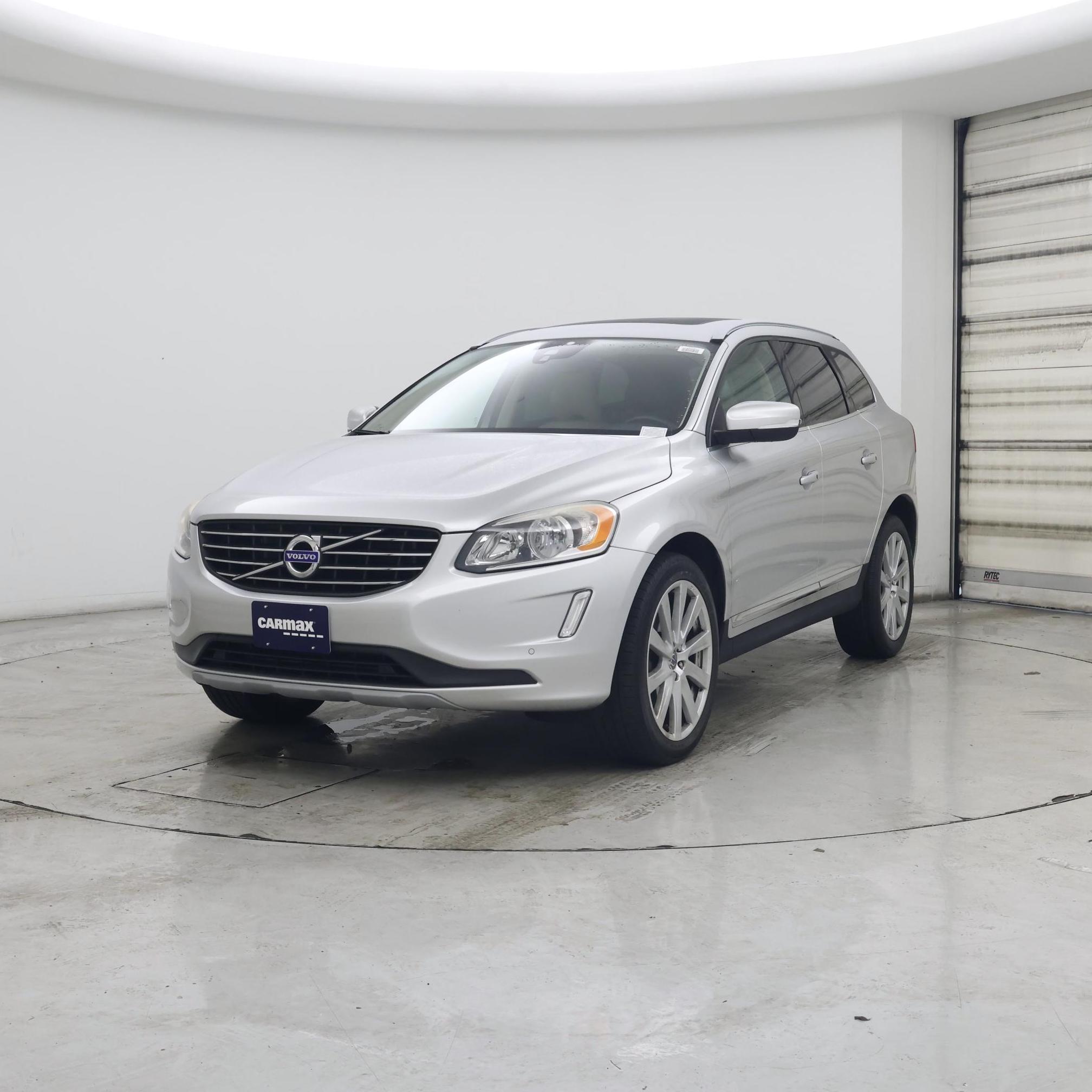 Thumbnail: 2017 Volvo XC60 - 4