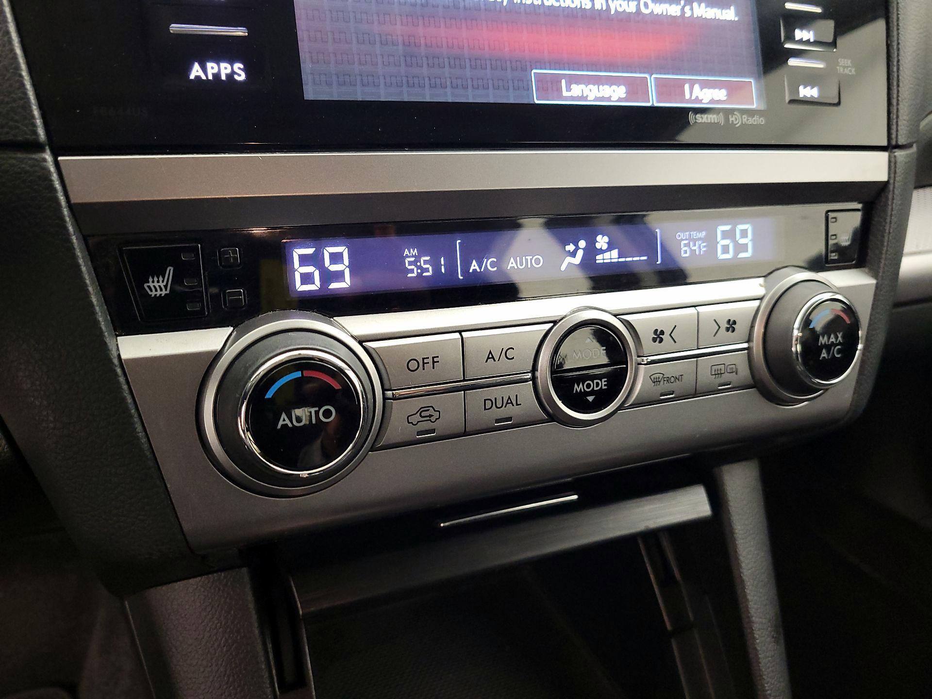 Thumbnail: 2015 Subaru Legacy - 16