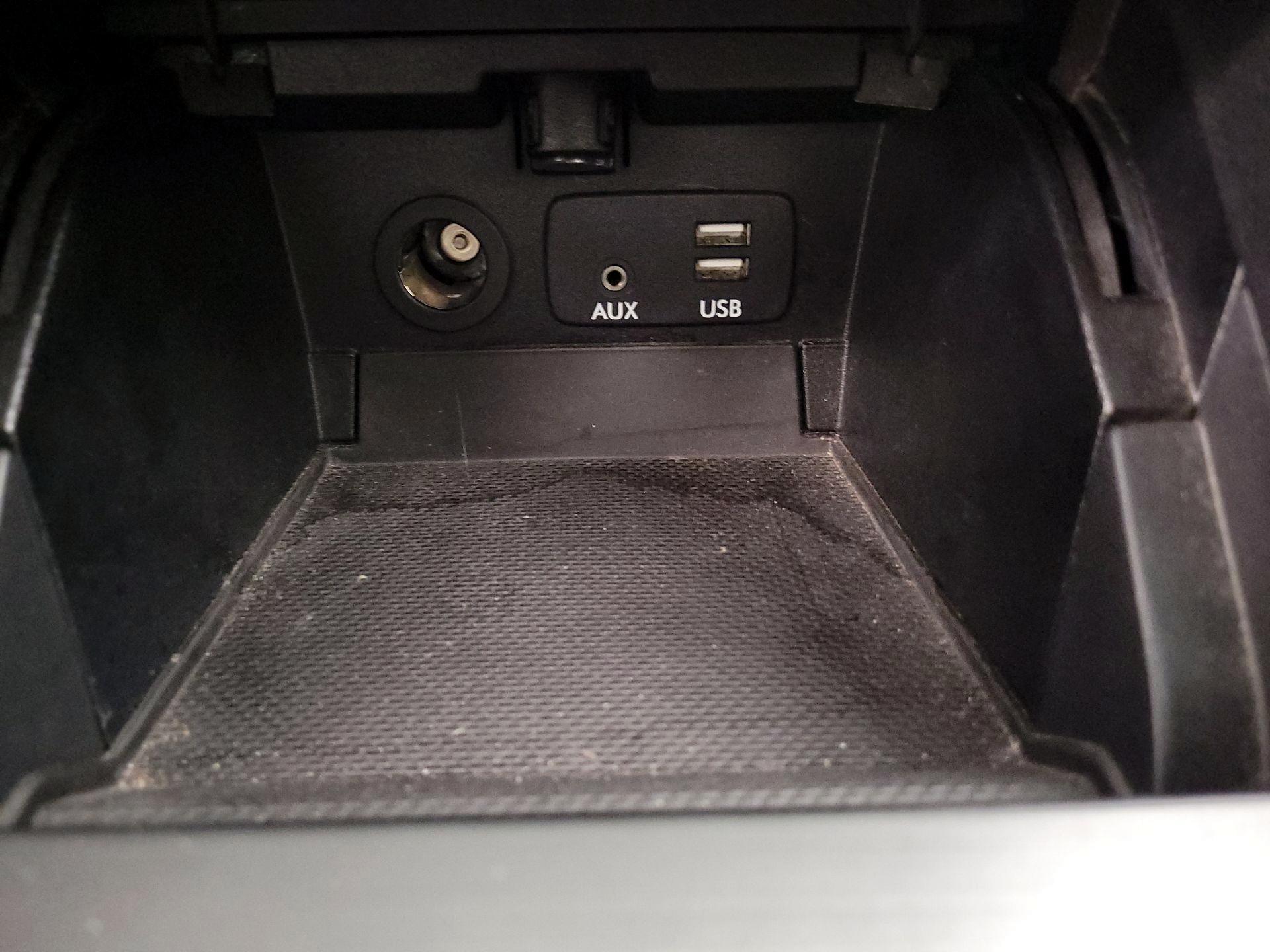 Thumbnail: 2015 Subaru Legacy - 18