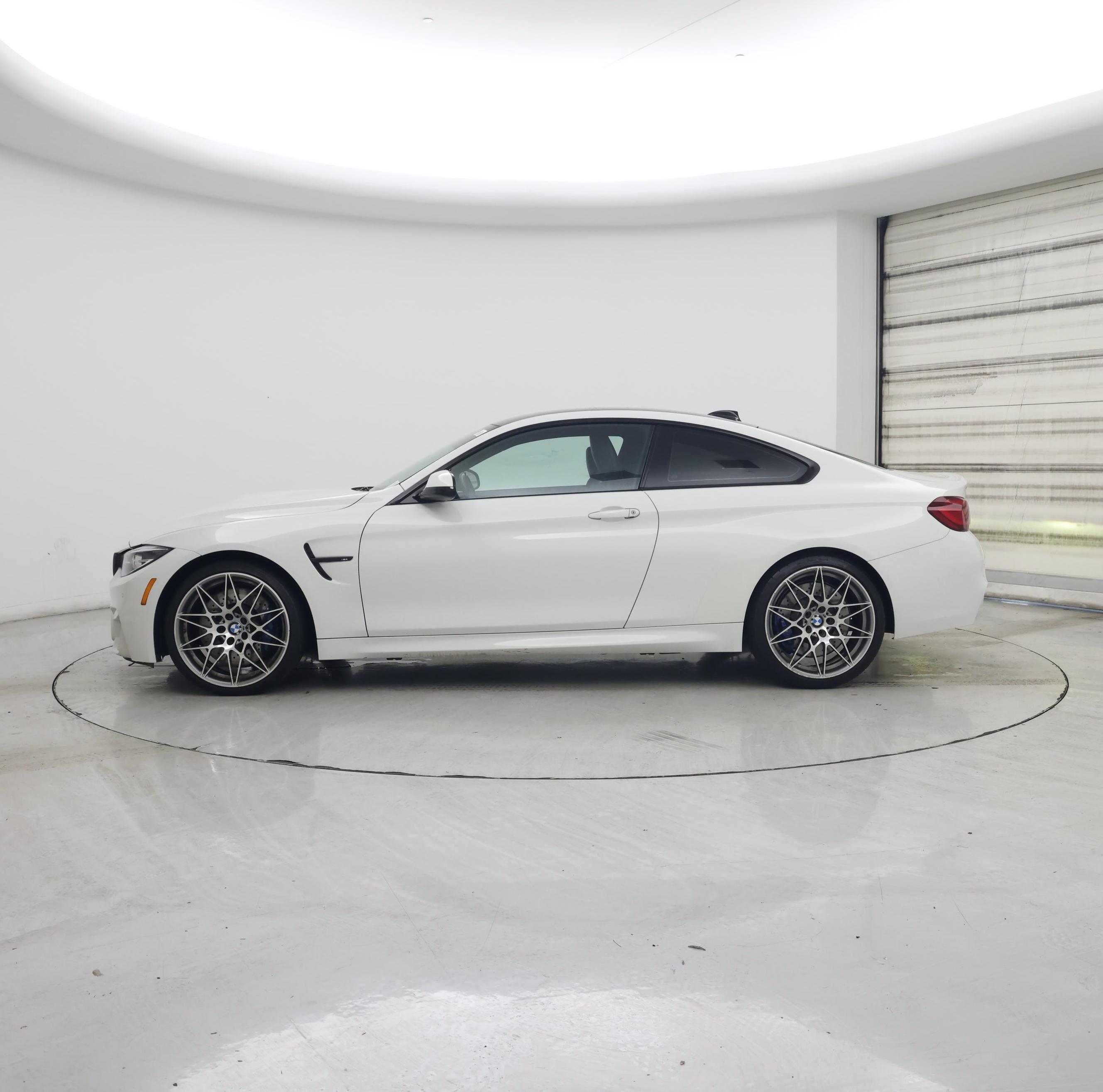 Thumbnail: 2020 BMW M4 - 3