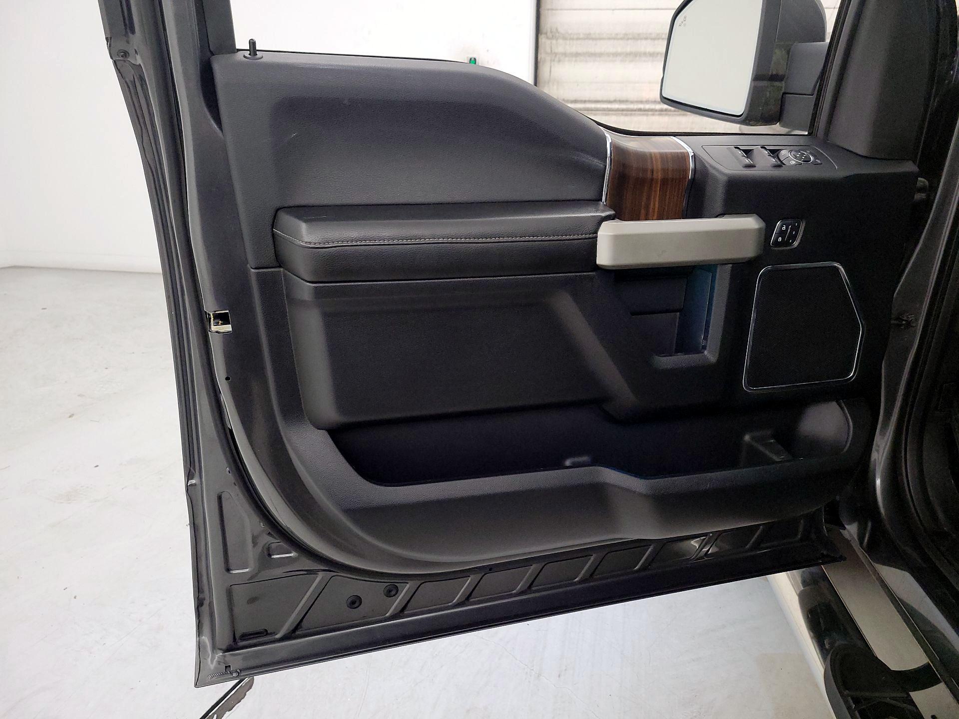 Thumbnail: 2016 Ford F-150 - 12