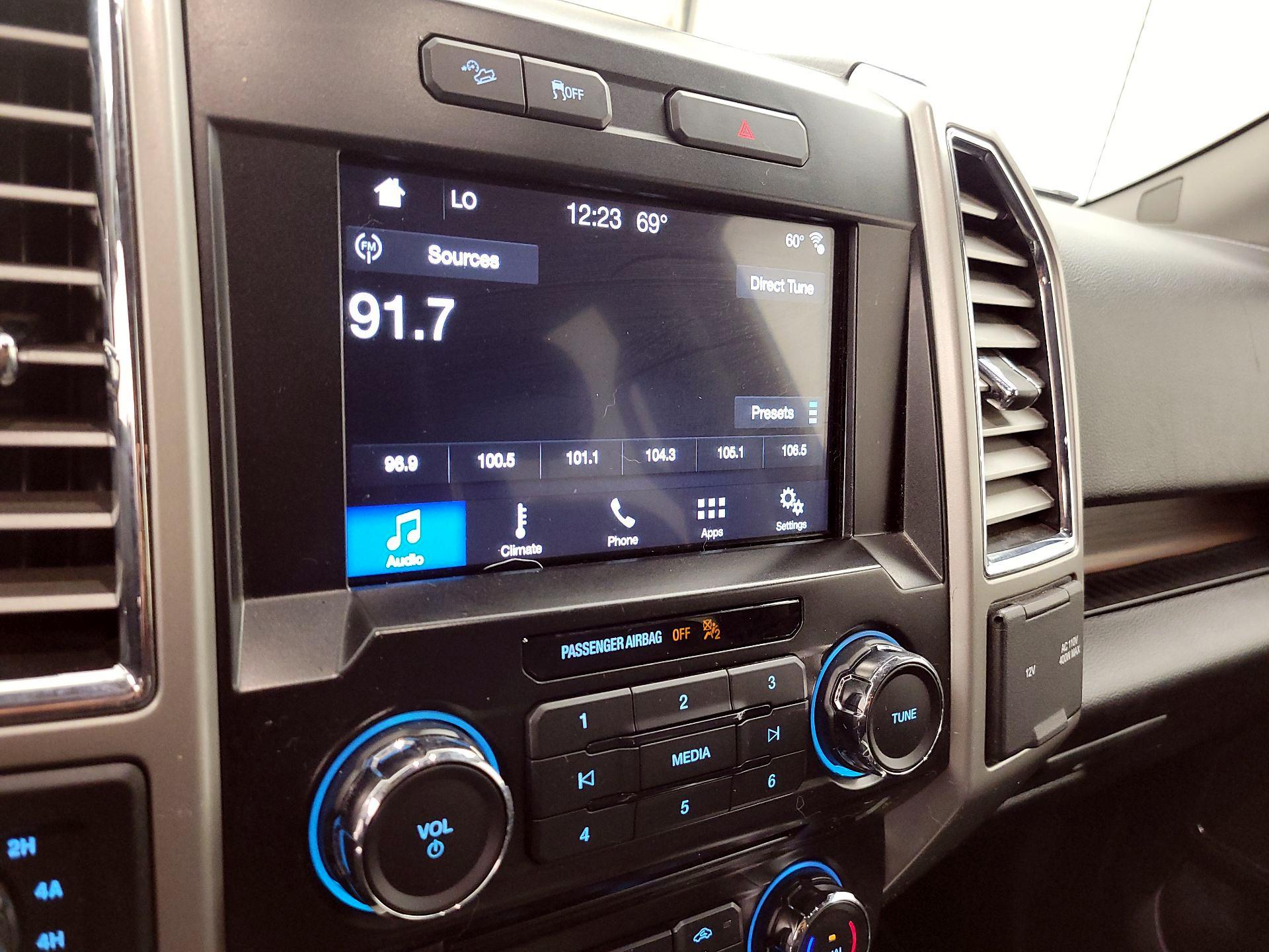 Thumbnail: 2016 Ford F-150 - 14