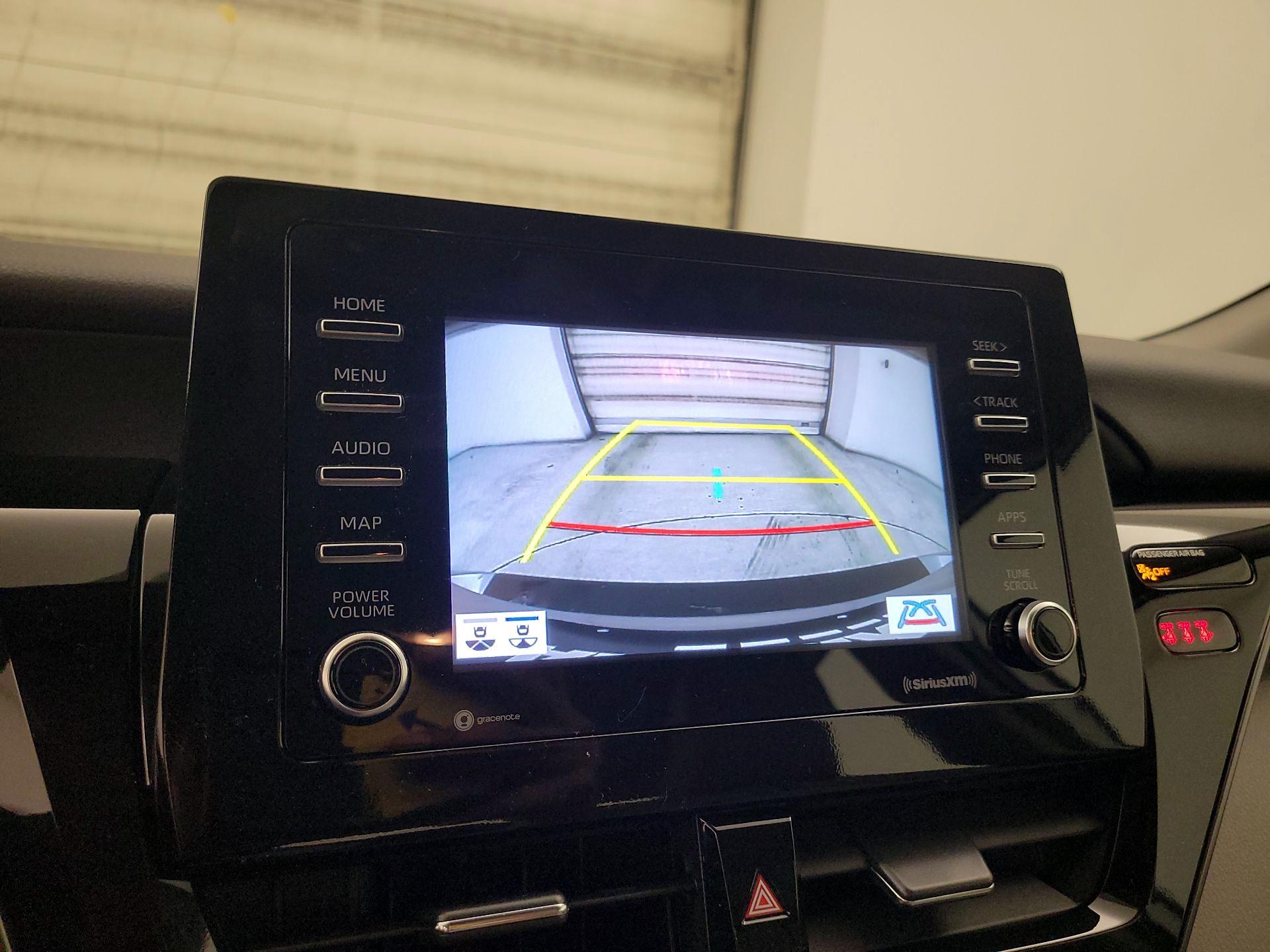 Thumbnail: 2022 Toyota Camry - 13