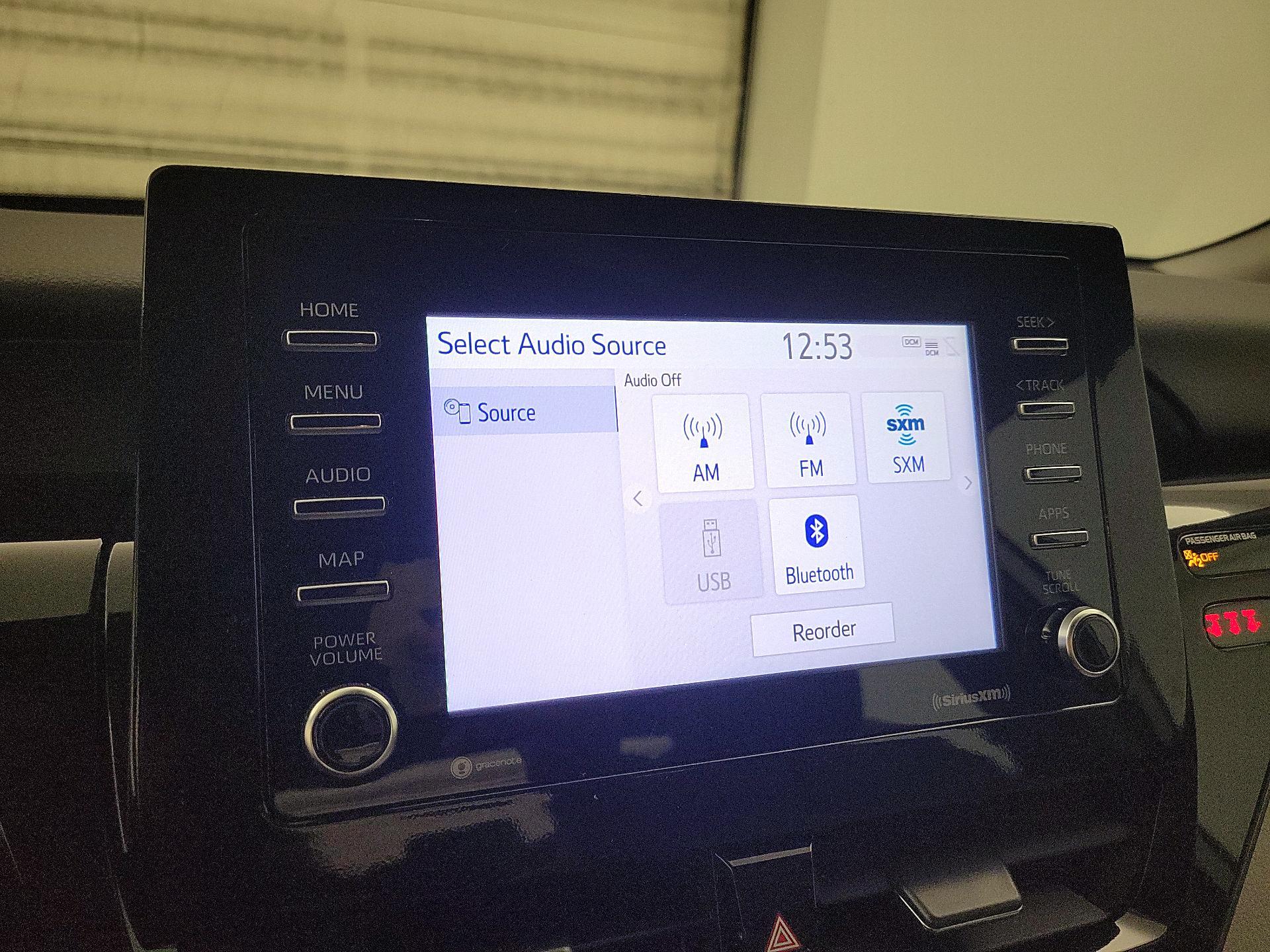 Thumbnail: 2022 Toyota Camry - 14