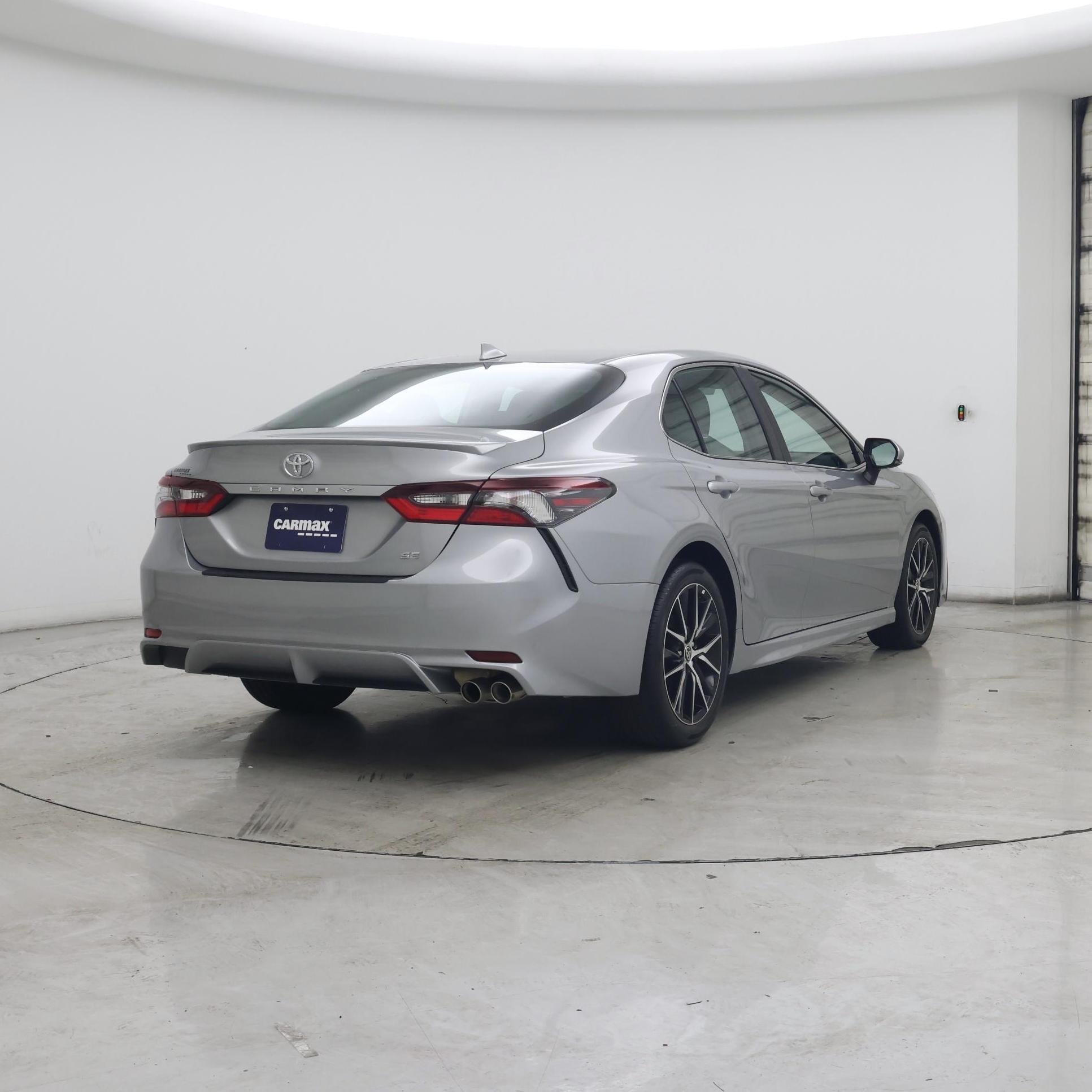 Thumbnail: 2022 Toyota Camry - 8