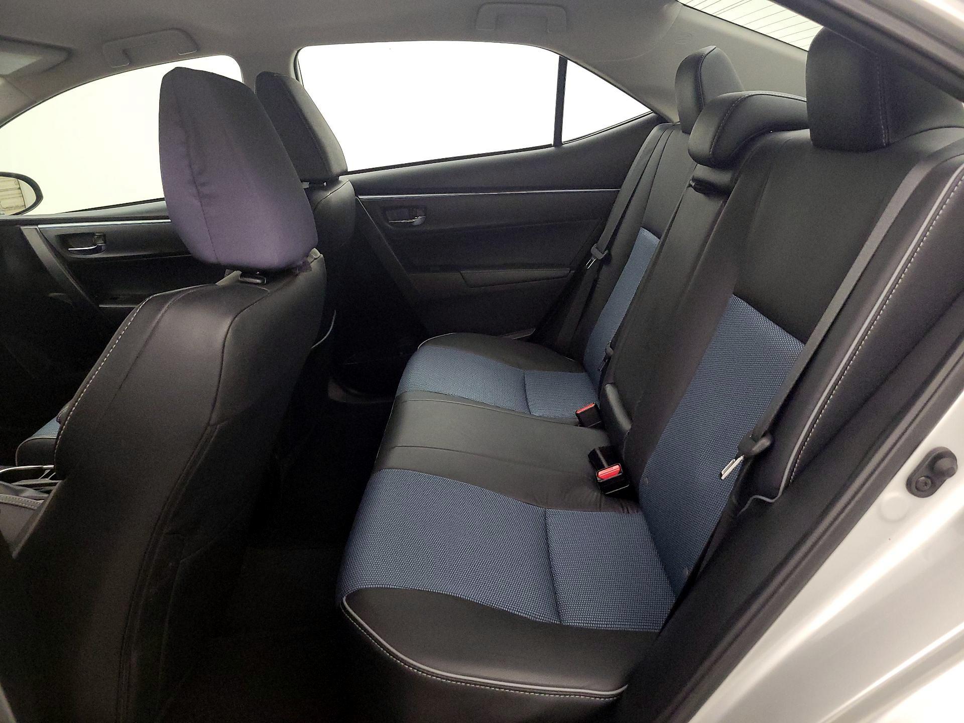 Thumbnail: 2015 Toyota Corolla - 17