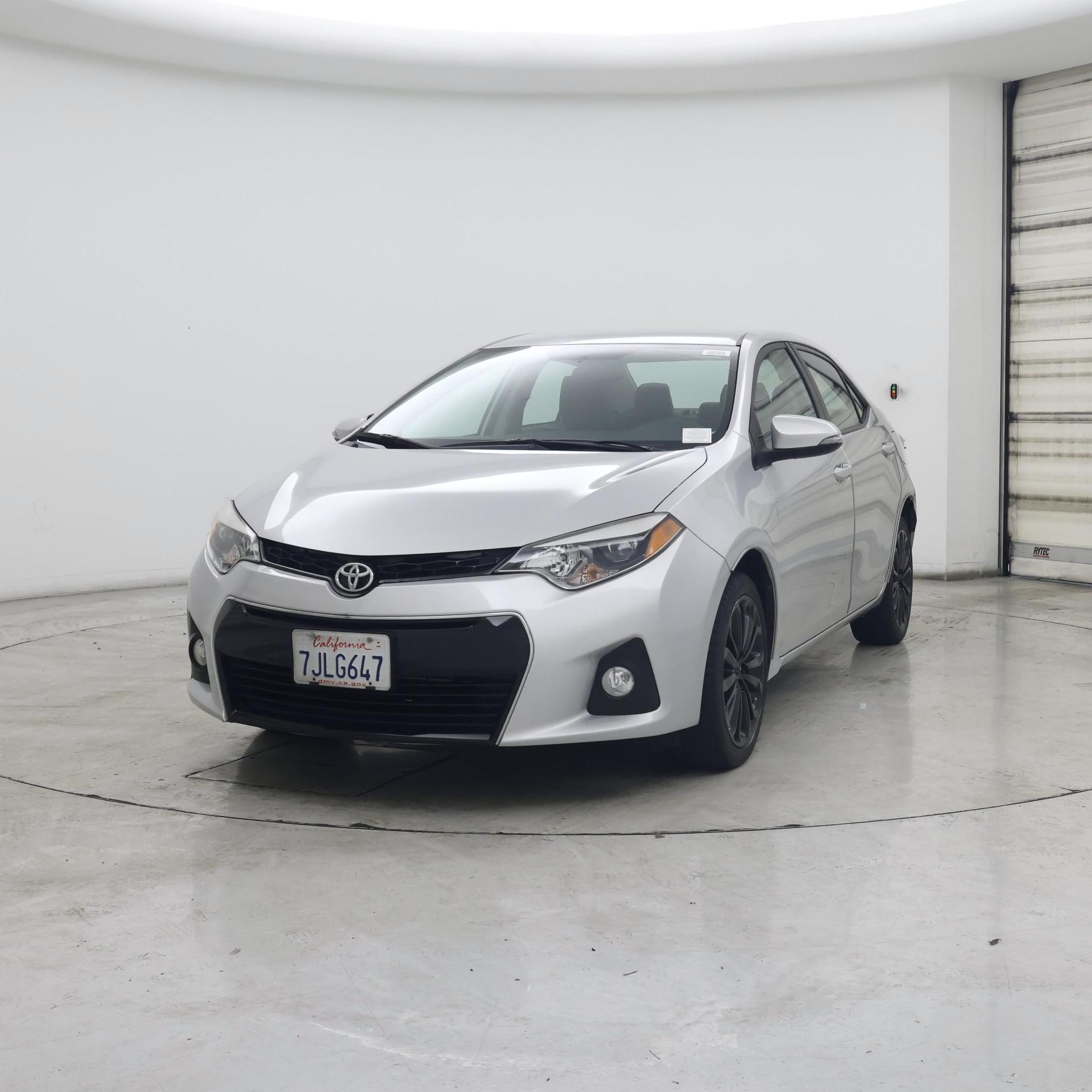 Thumbnail: 2015 Toyota Corolla - 4