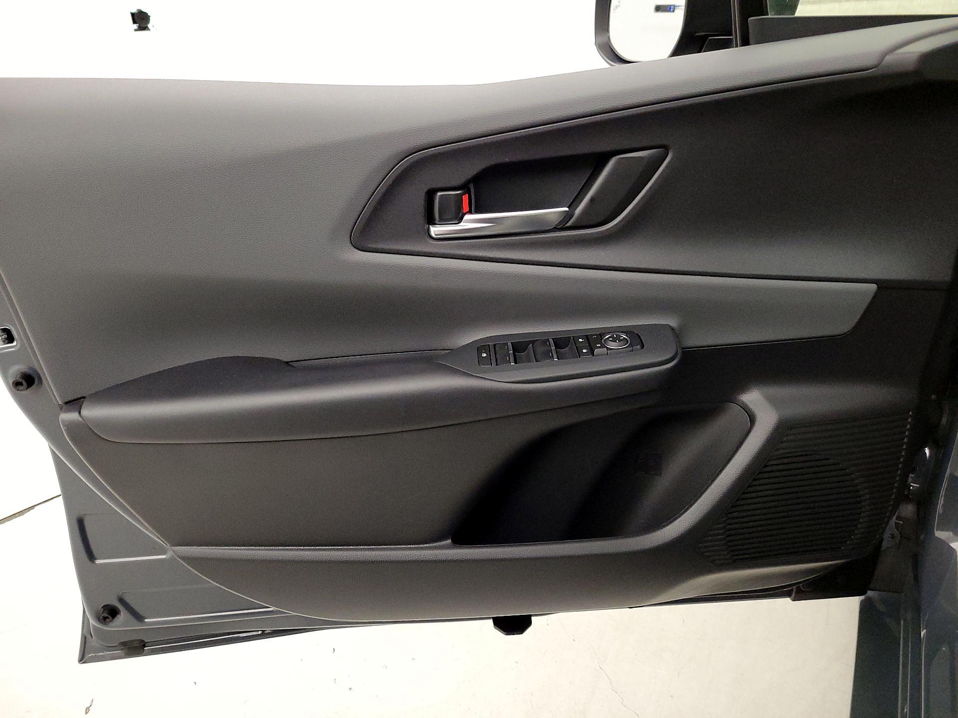 Thumbnail: 2025 Toyota Prius - 12