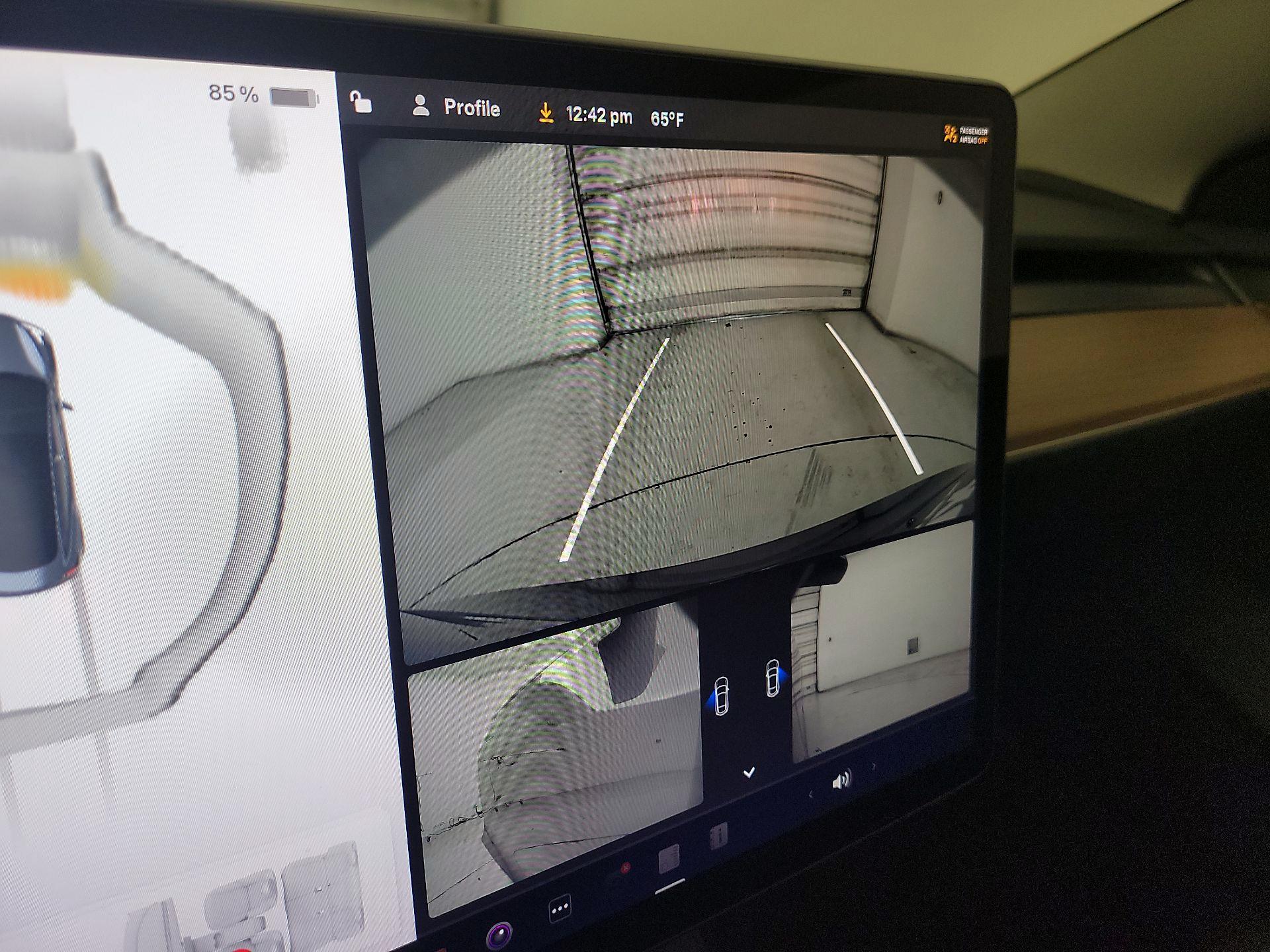 Thumbnail: 2023 Tesla Model 3 - 14