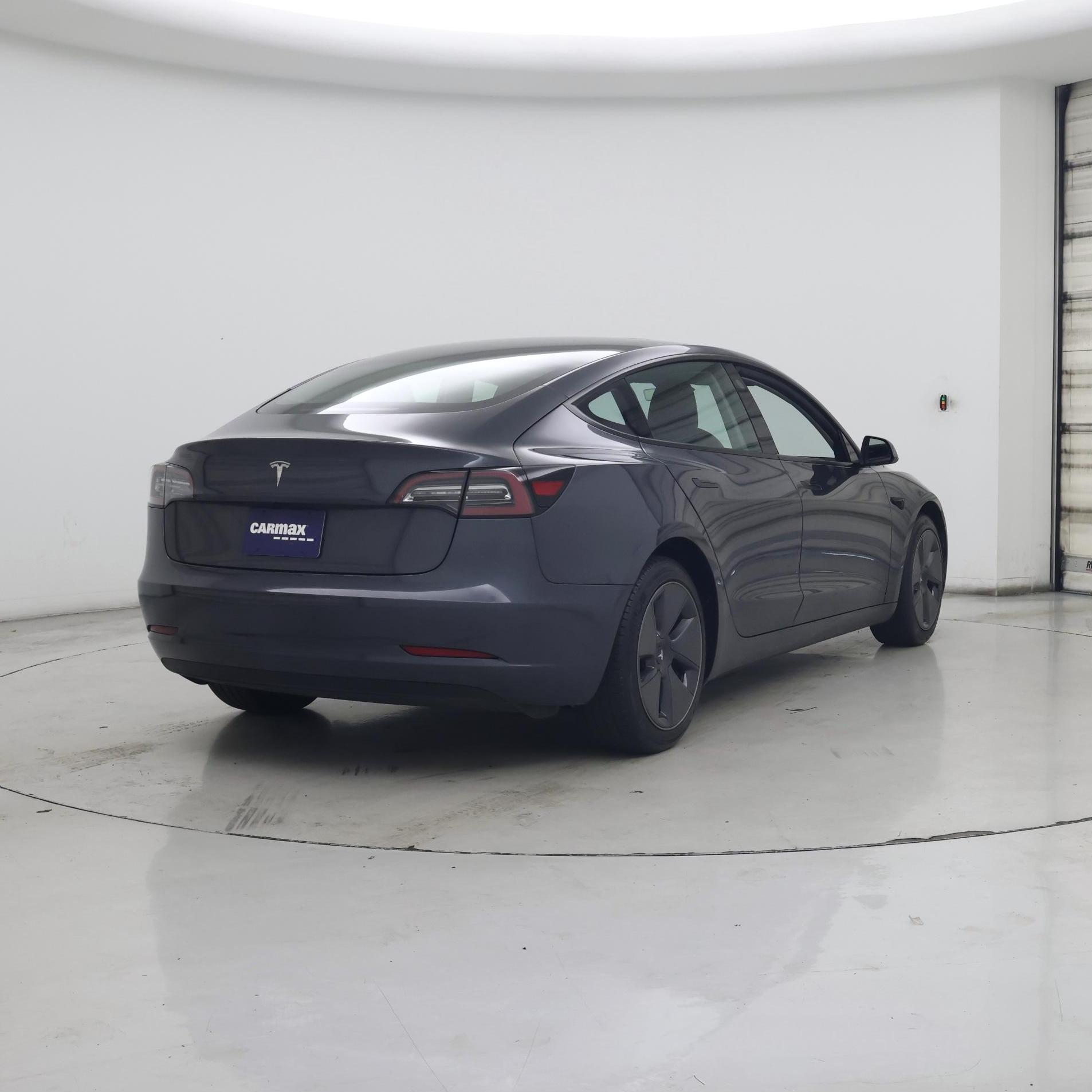 Thumbnail: 2023 Tesla Model 3 - 8