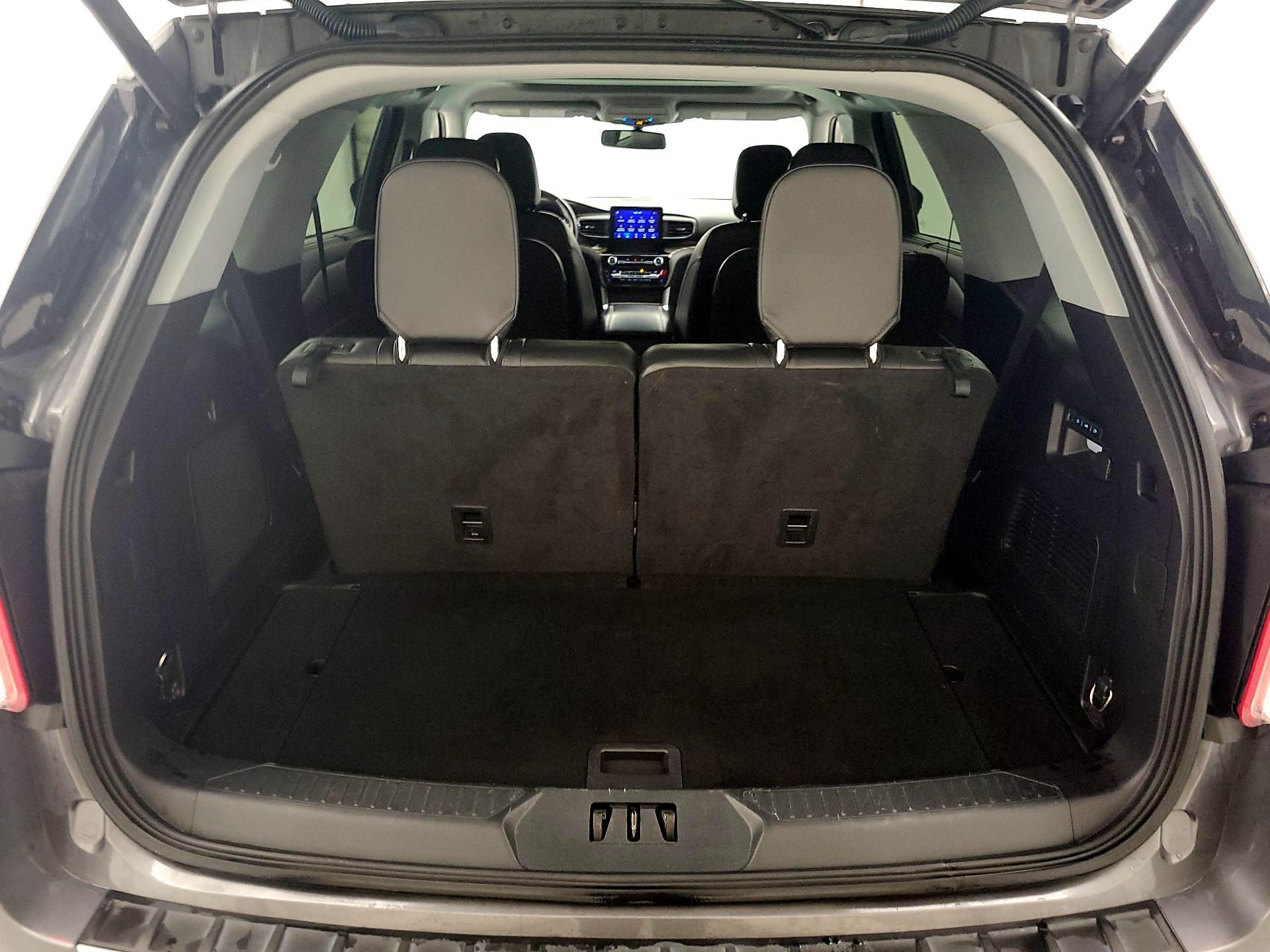 Thumbnail: 2021 Ford Explorer - 20