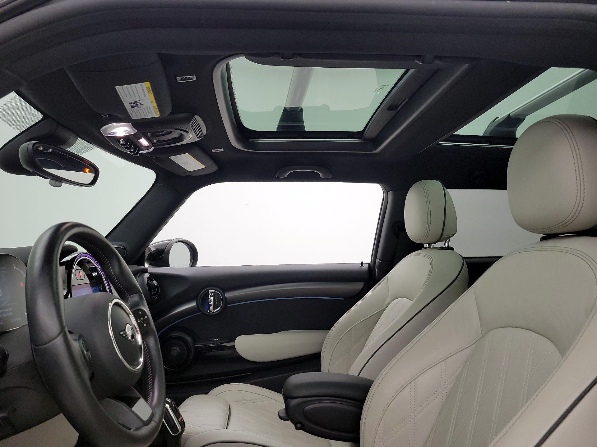 Thumbnail: 2022 MINI Cooper Hardtop - 19