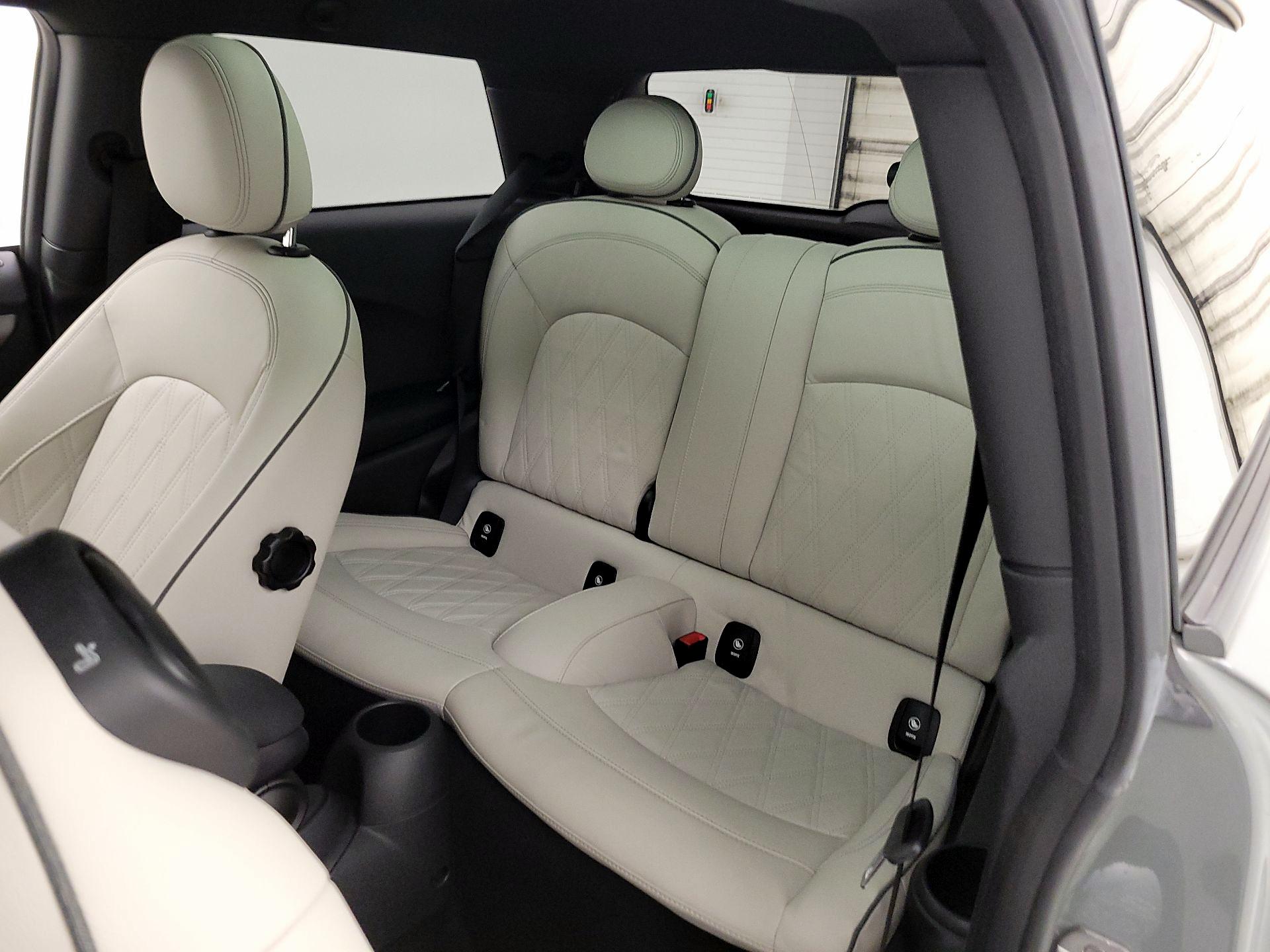 Thumbnail: 2022 MINI Cooper Hardtop - 20