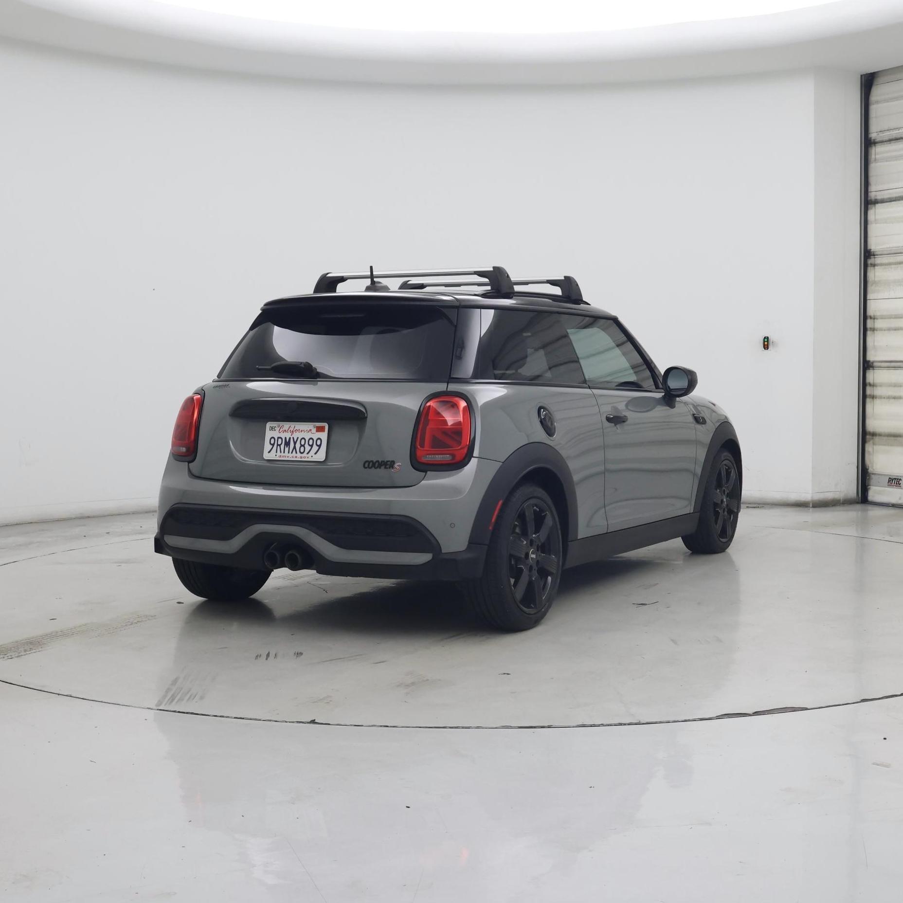 Thumbnail: 2022 MINI Cooper Hardtop - 8