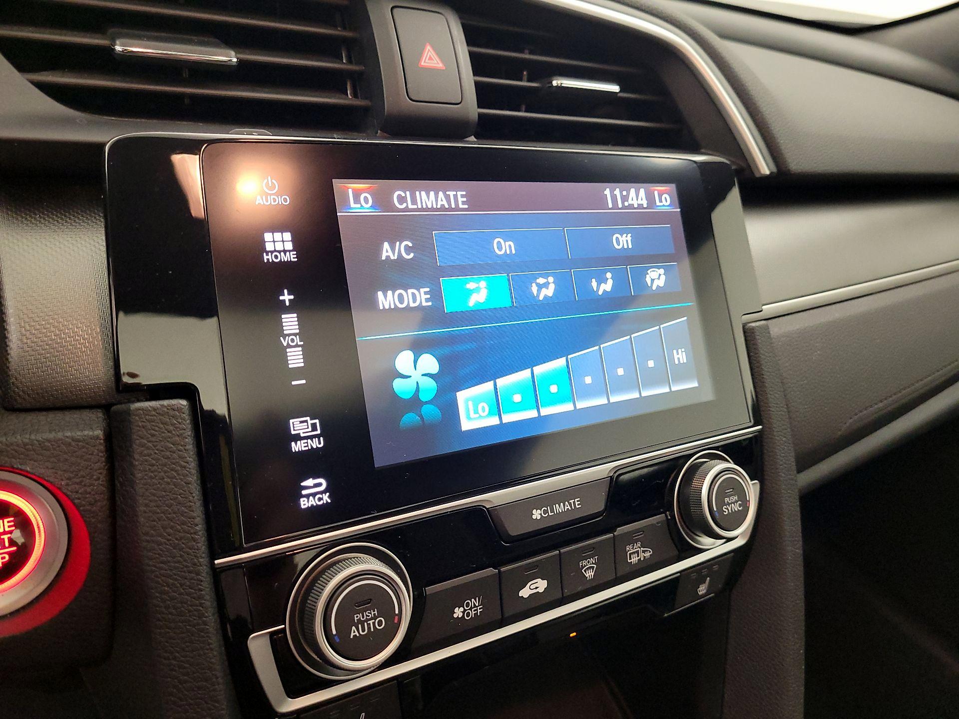 Thumbnail: 2016 Honda Civic - 16