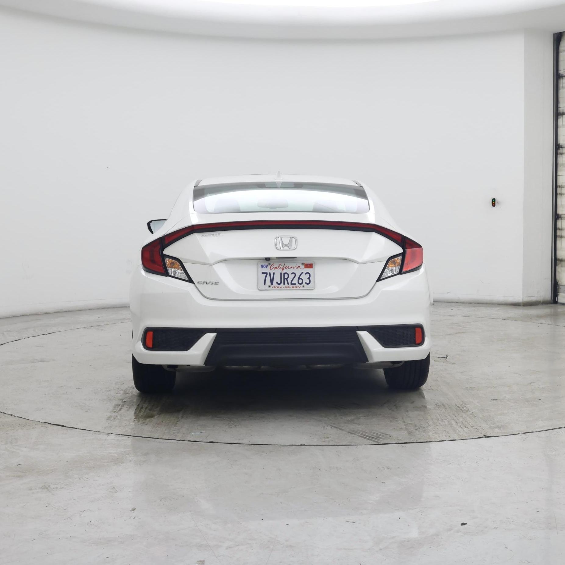 Thumbnail: 2016 Honda Civic - 6