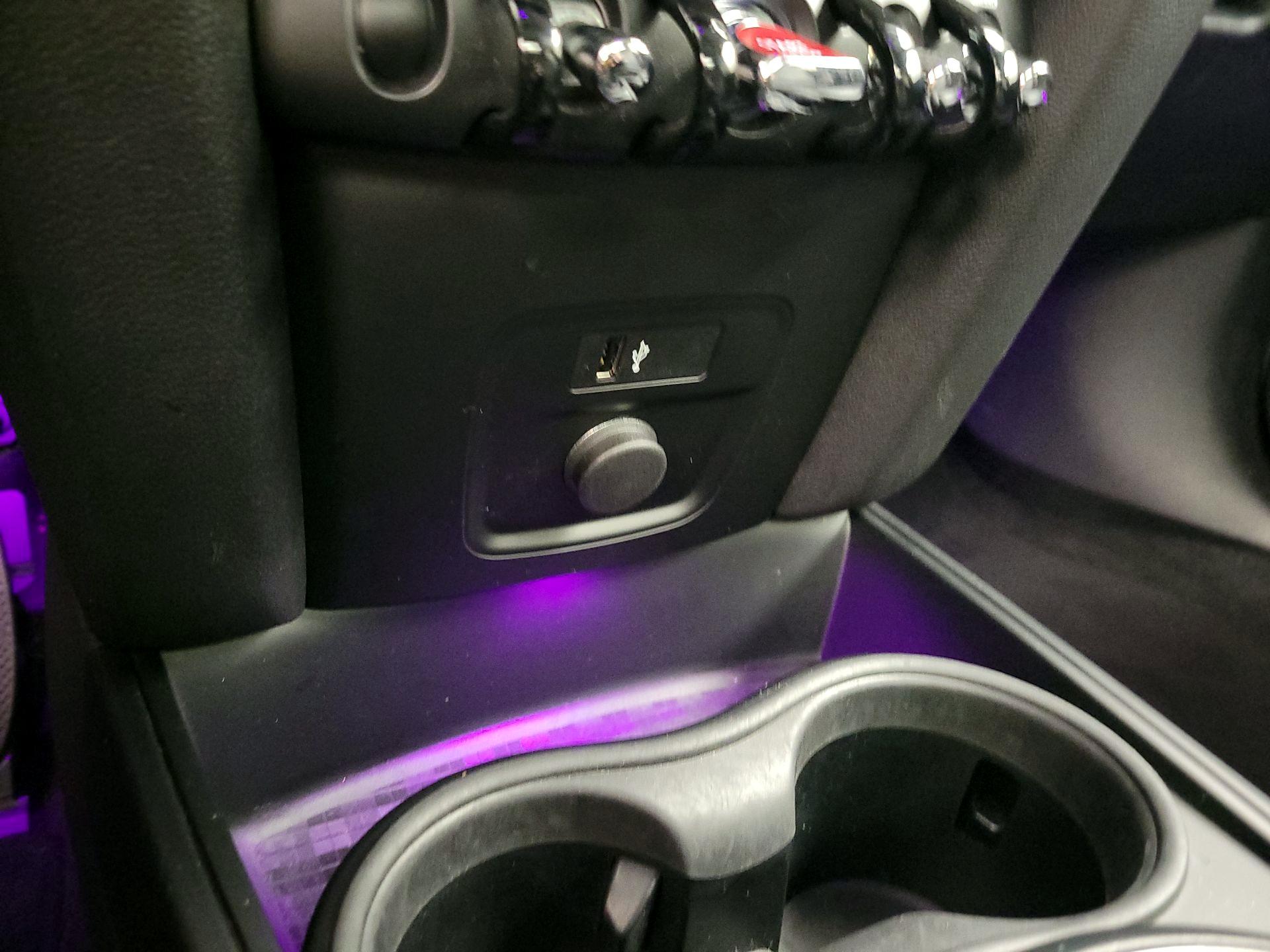 Thumbnail: 2020 MINI Cooper Countryman - 17