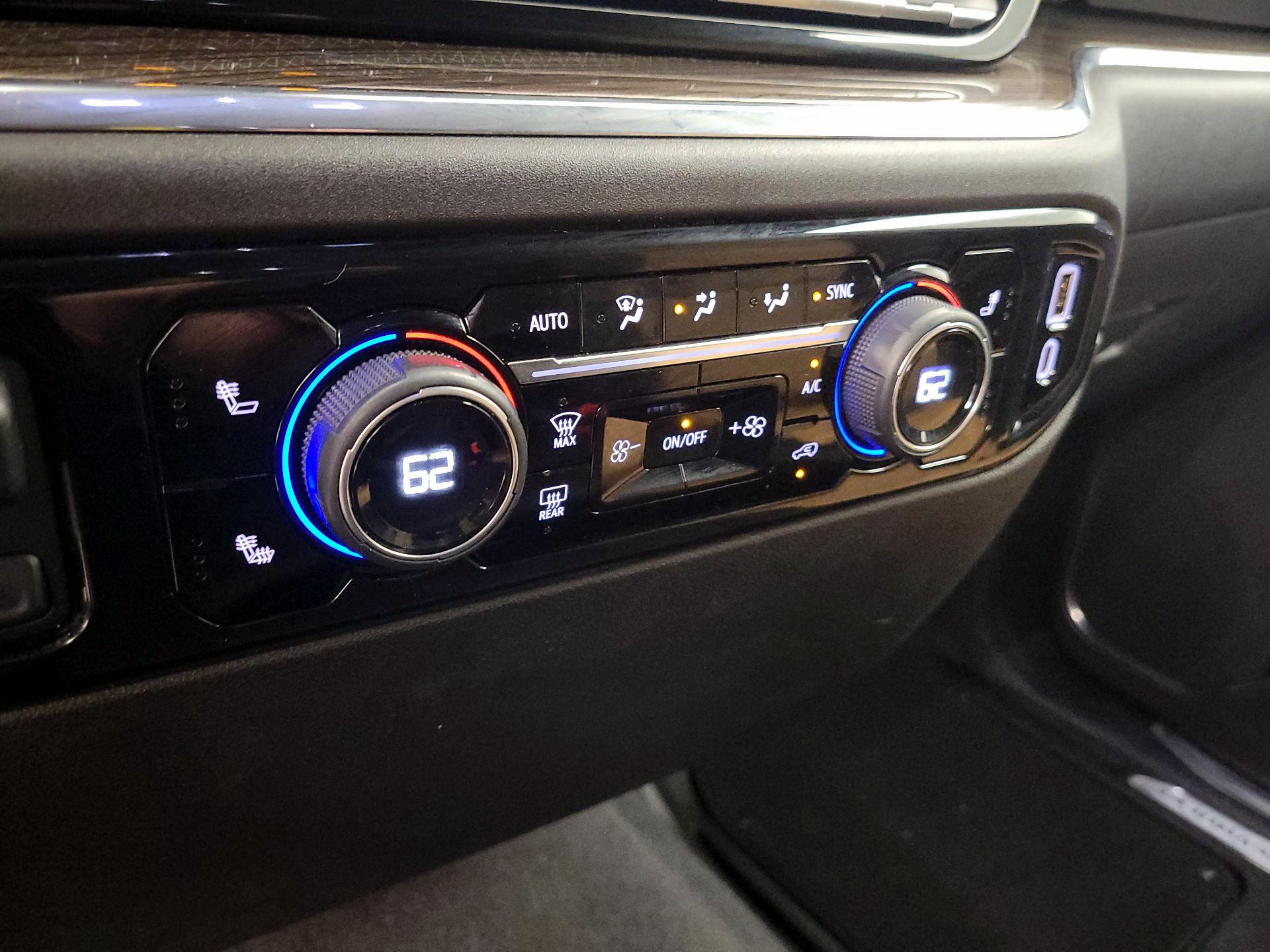 Thumbnail: 2023 Chevrolet Silverado 1500 - 16