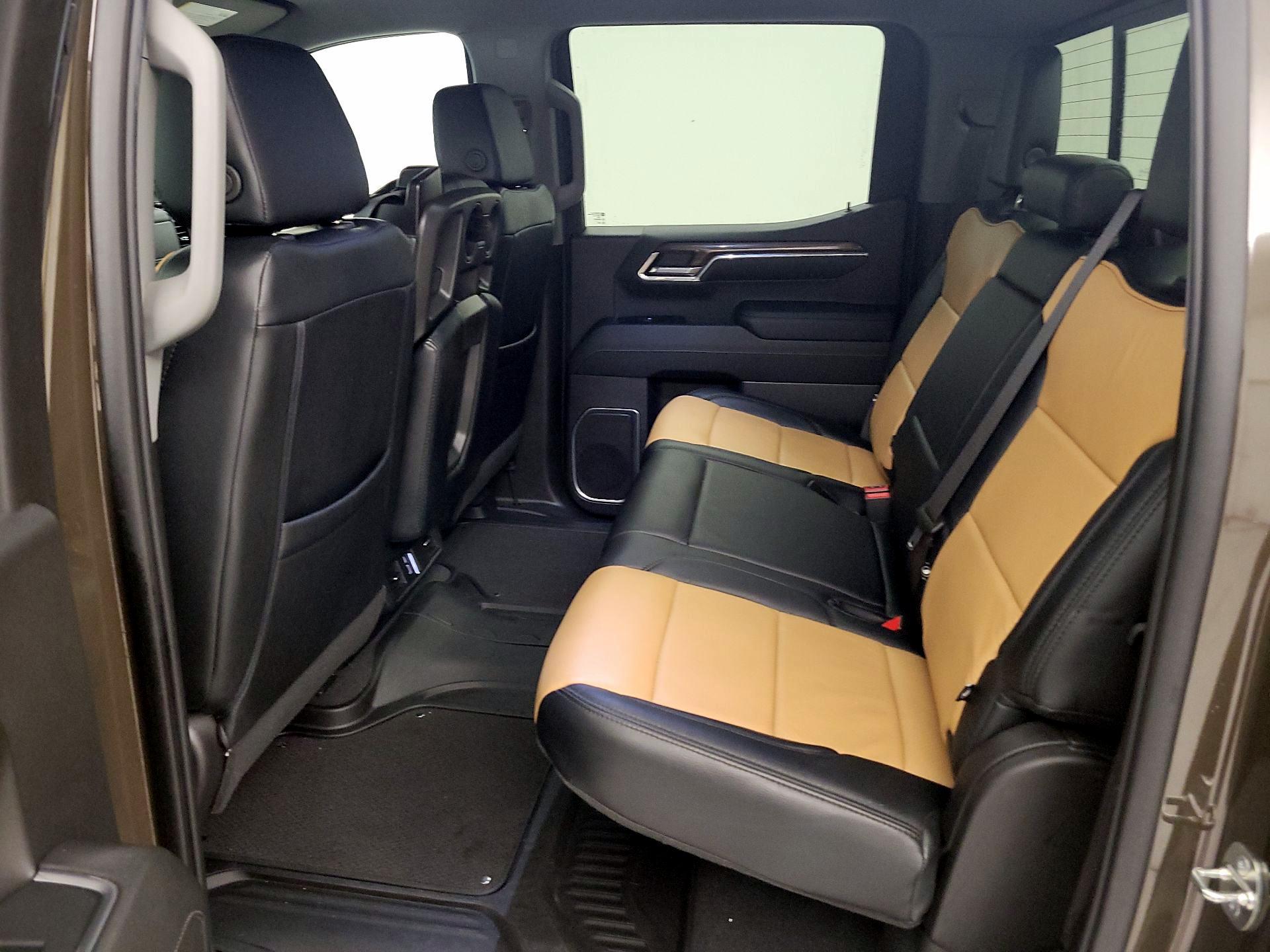 Thumbnail: 2023 Chevrolet Silverado 1500 - 19