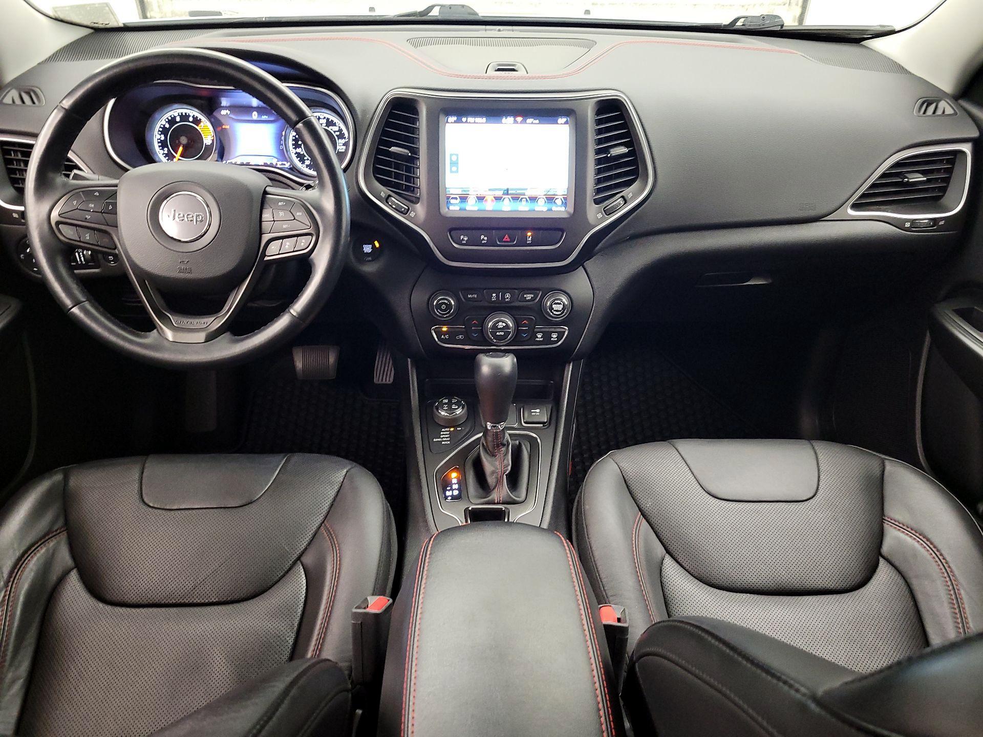 Thumbnail: 2021 Jeep Cherokee - 9