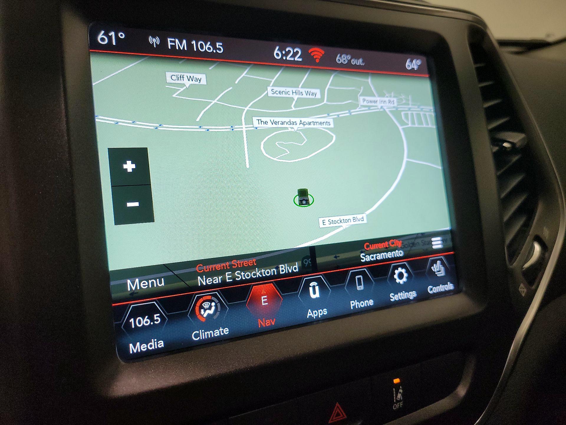 Thumbnail: 2021 Jeep Cherokee - 14