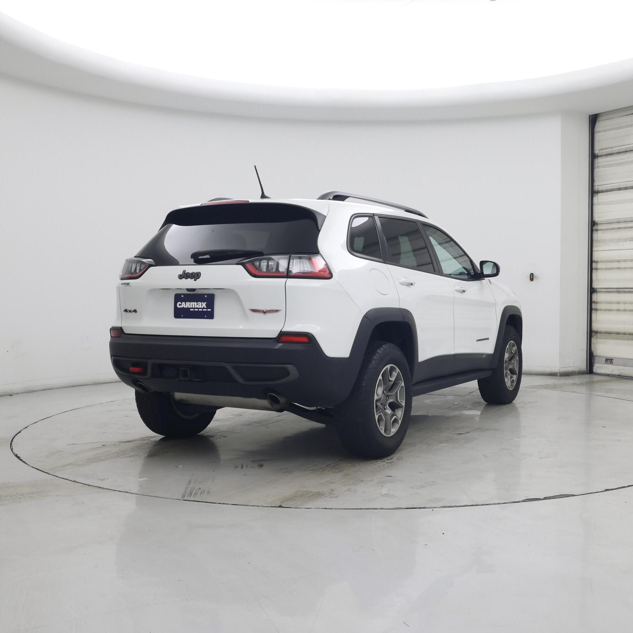 Thumbnail: 2021 Jeep Cherokee - 8