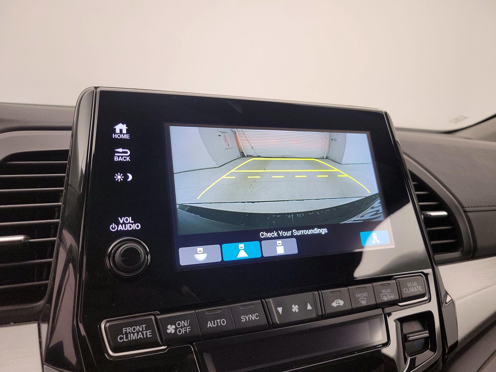 Thumbnail: 2019 Honda Odyssey - 14