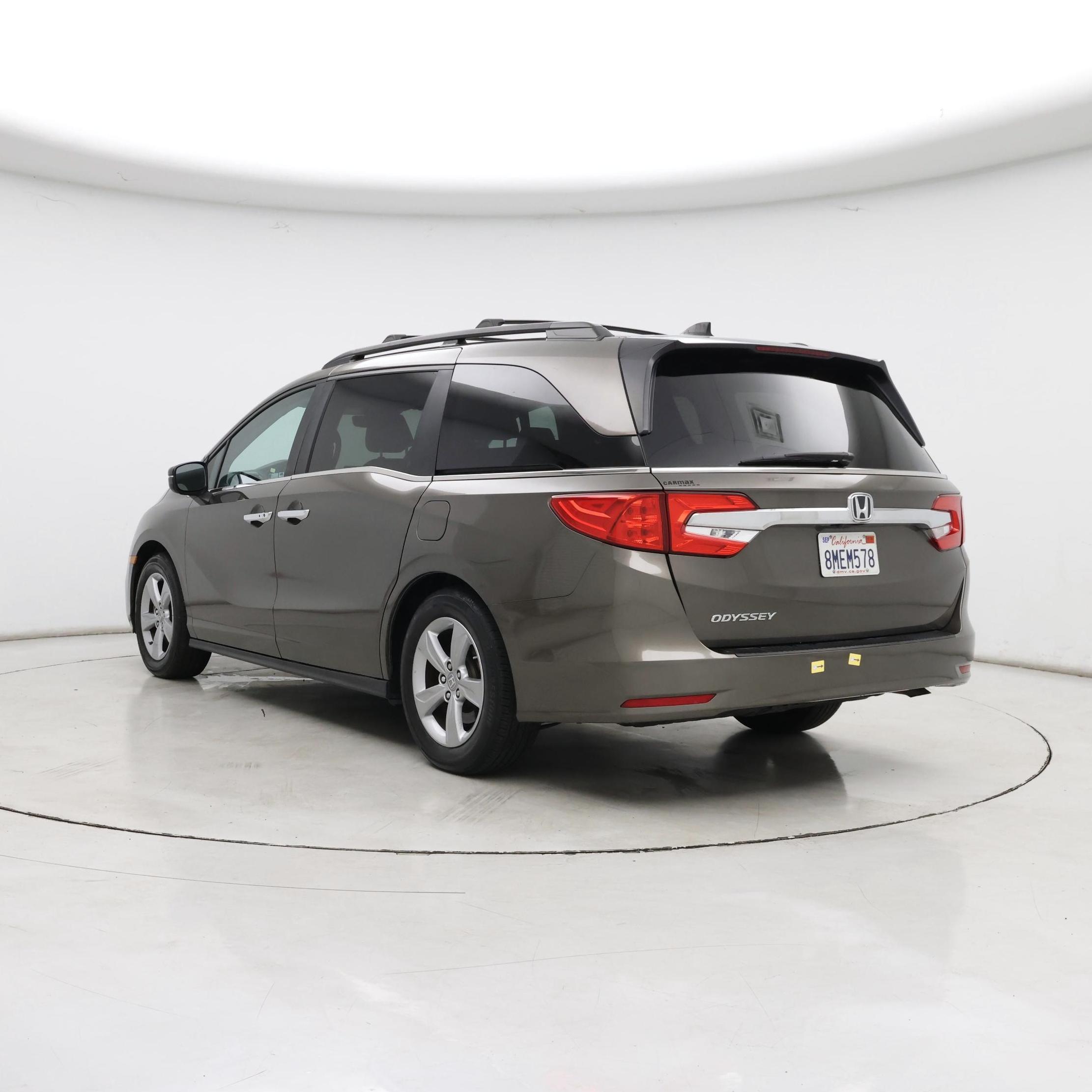 Thumbnail: 2019 Honda Odyssey - 2