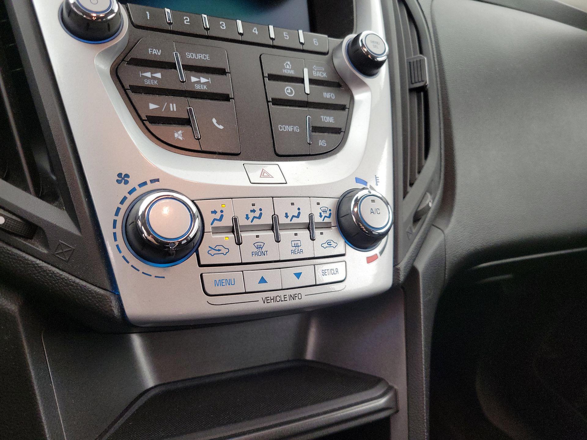 Thumbnail: 2016 Chevrolet Equinox - 15