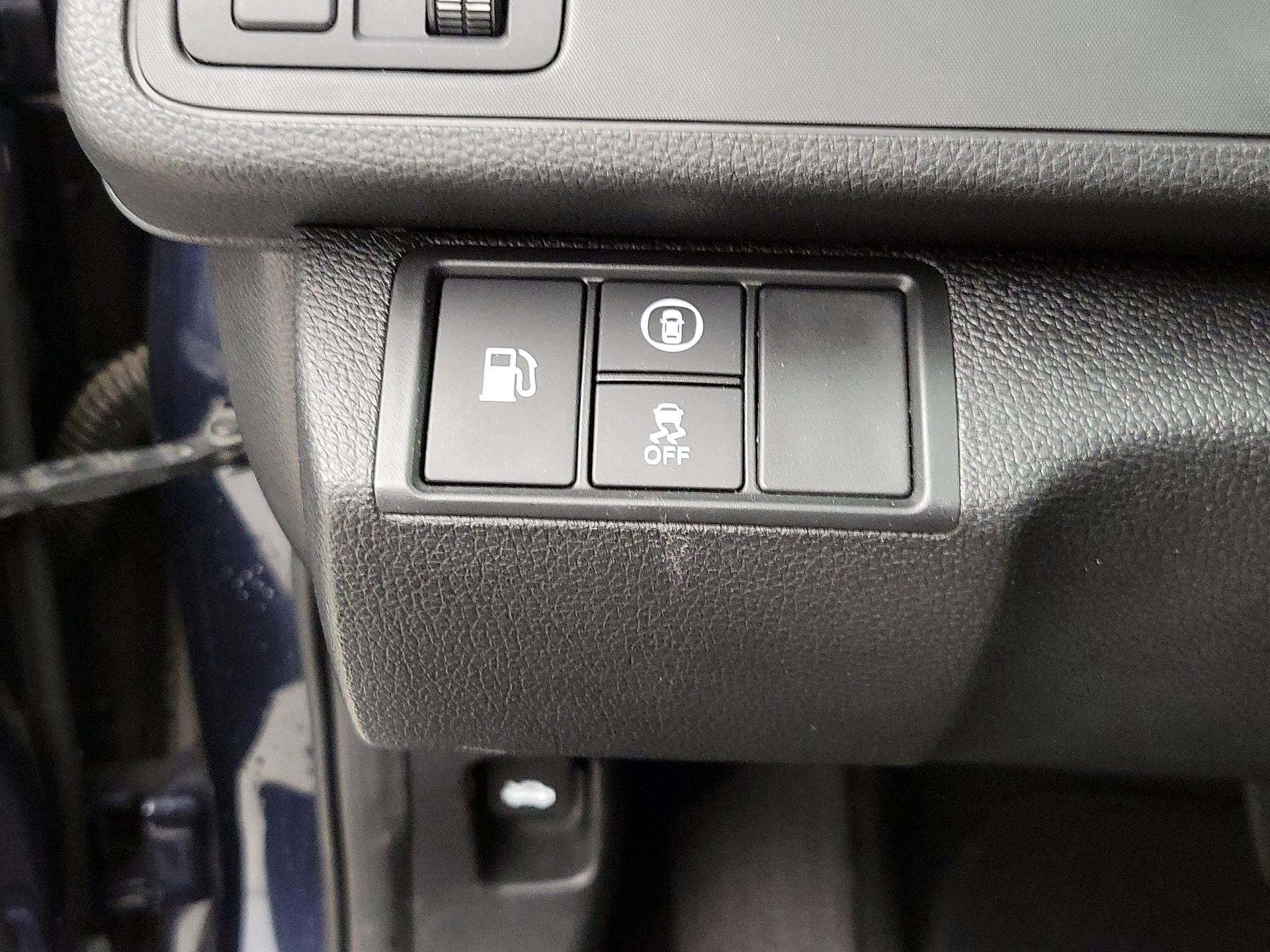 Thumbnail: 2020 Honda Insight - 13