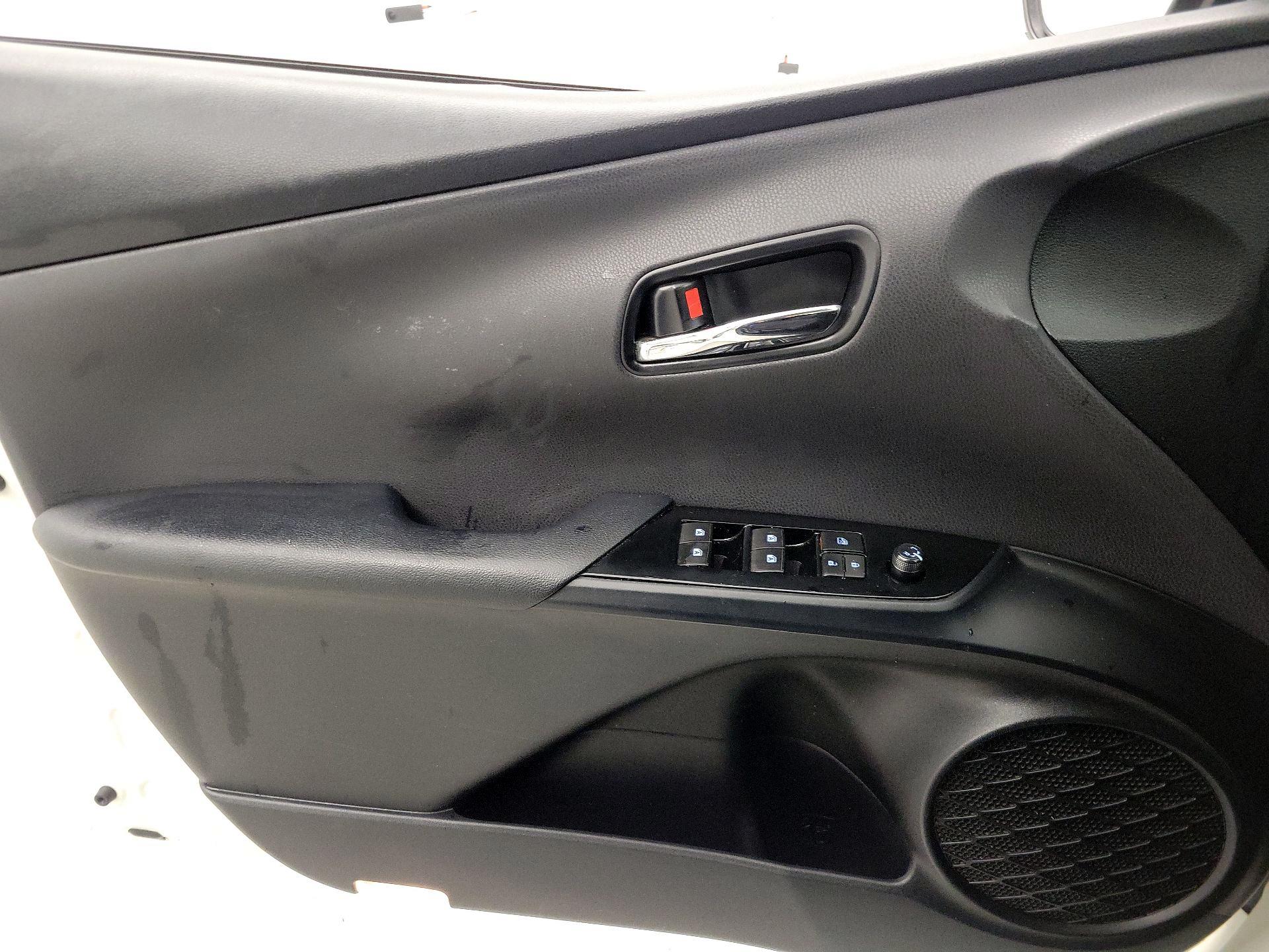 Thumbnail: 2017 Toyota Prius - 12