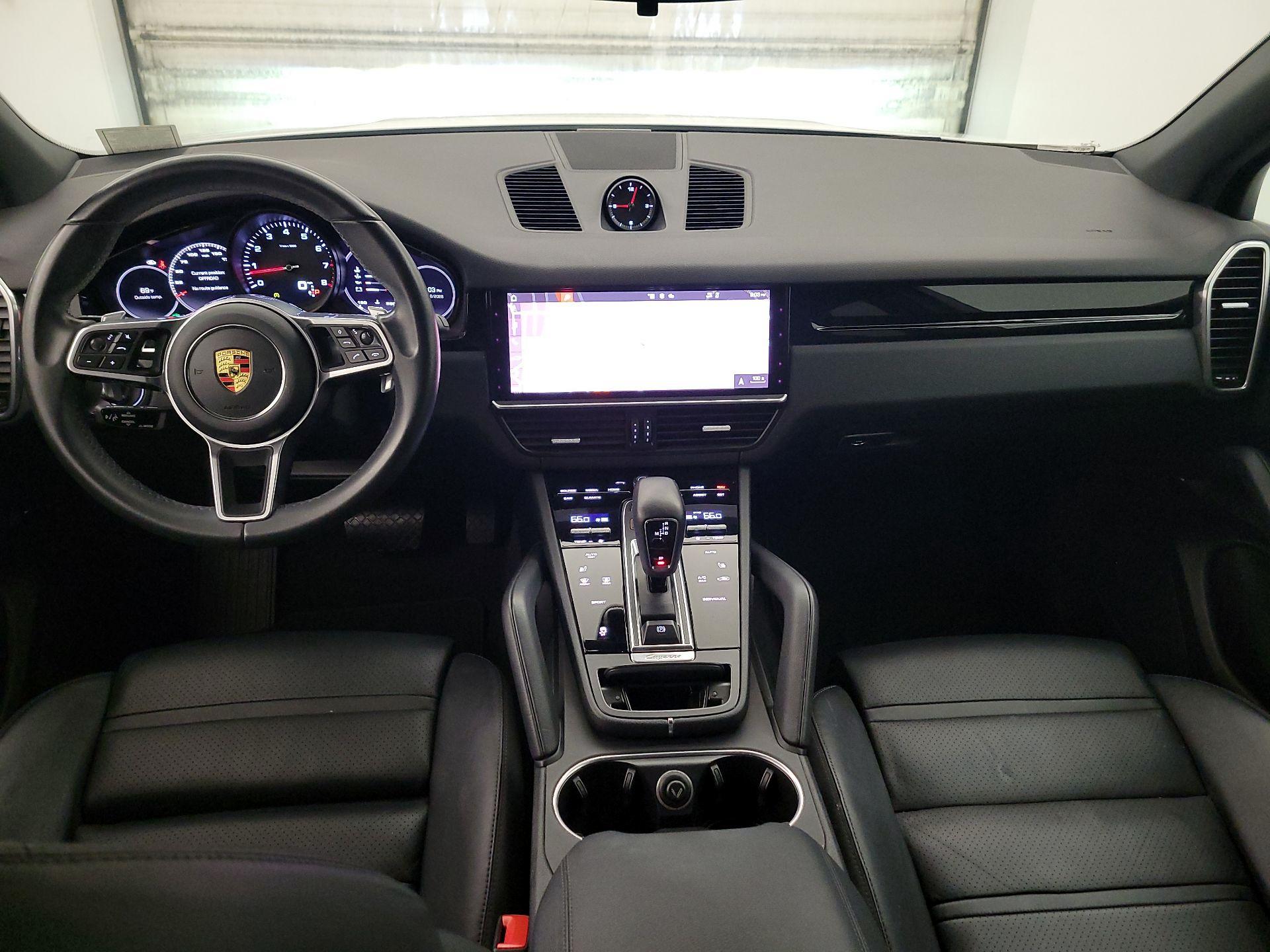 Thumbnail: 2021 Porsche Cayenne - 9