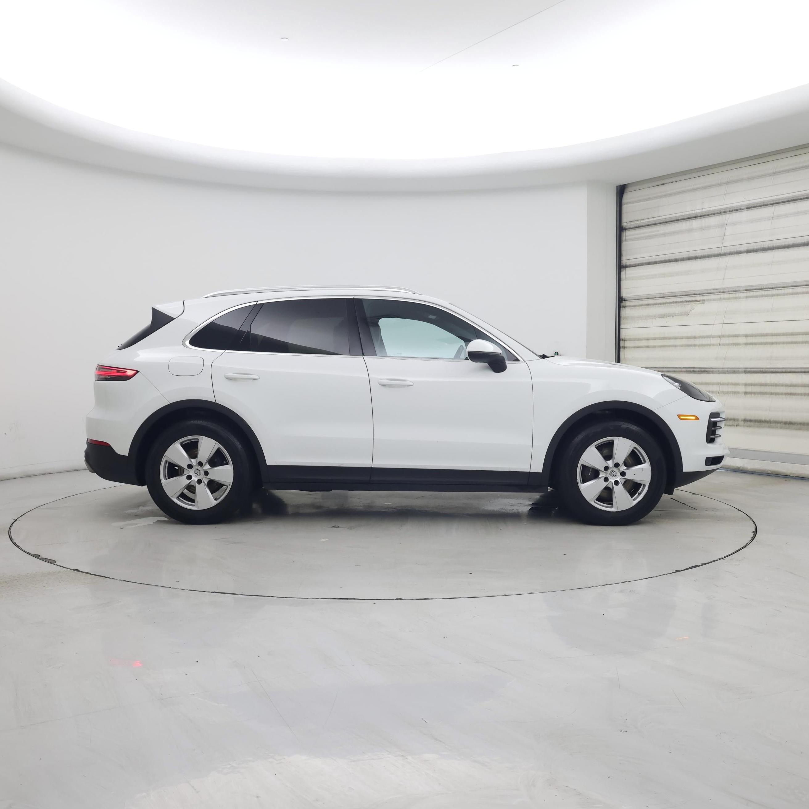 Thumbnail: 2021 Porsche Cayenne - 7