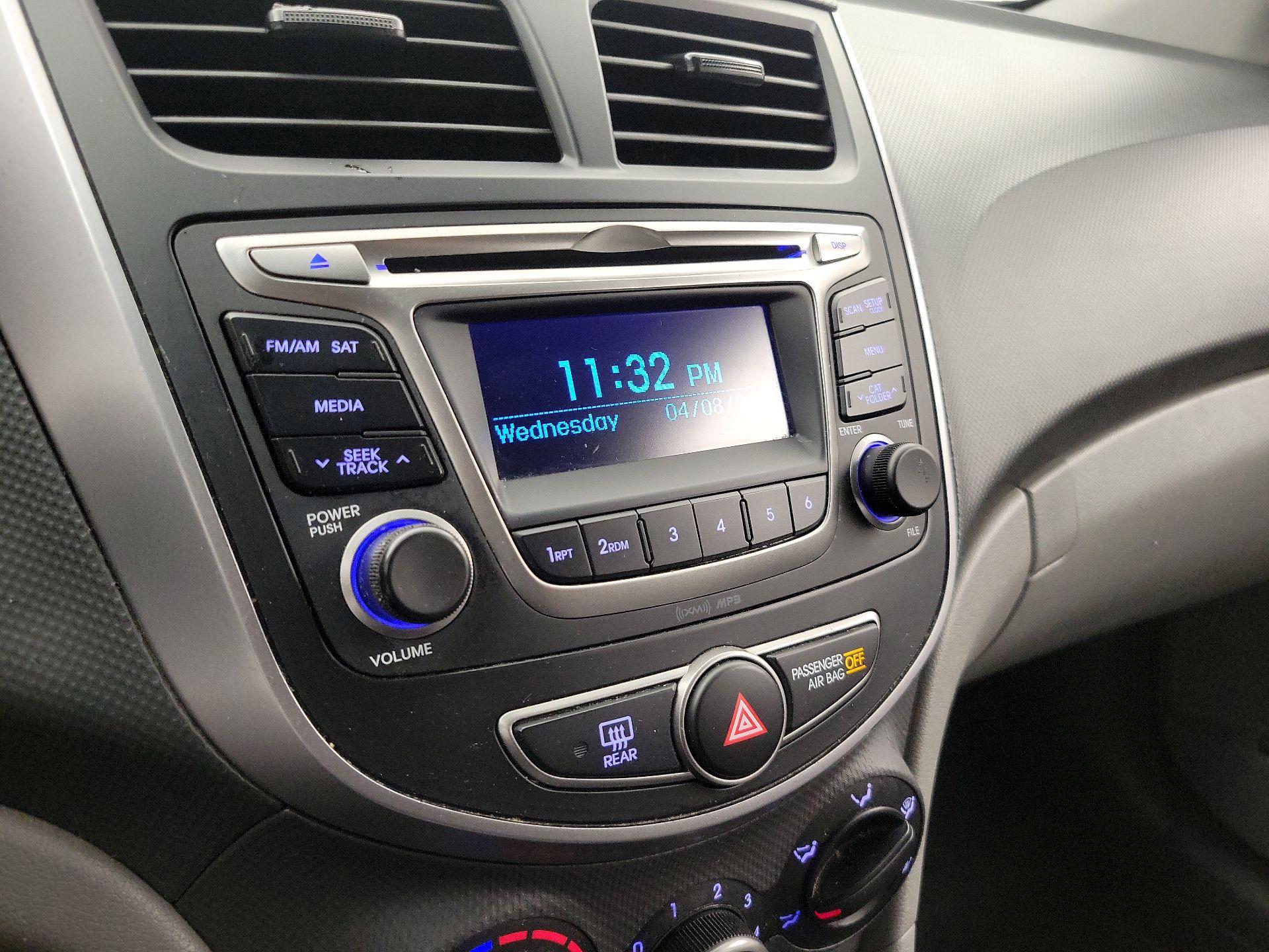 Thumbnail: 2016 Hyundai Accent - 14